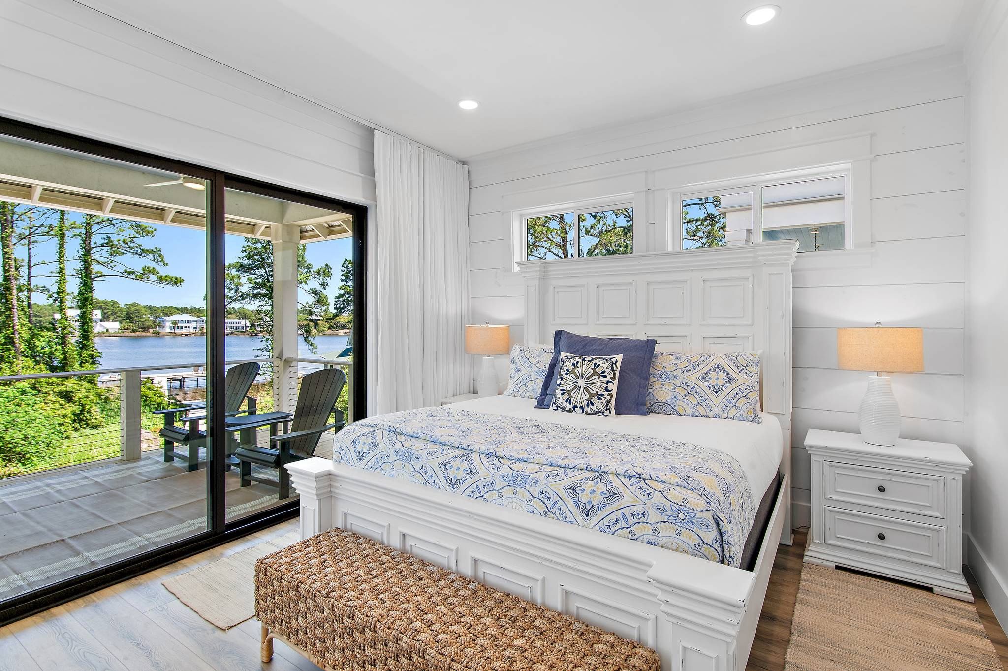  Lakefront Coastal Home With Private Pool And Dock - 物件實景