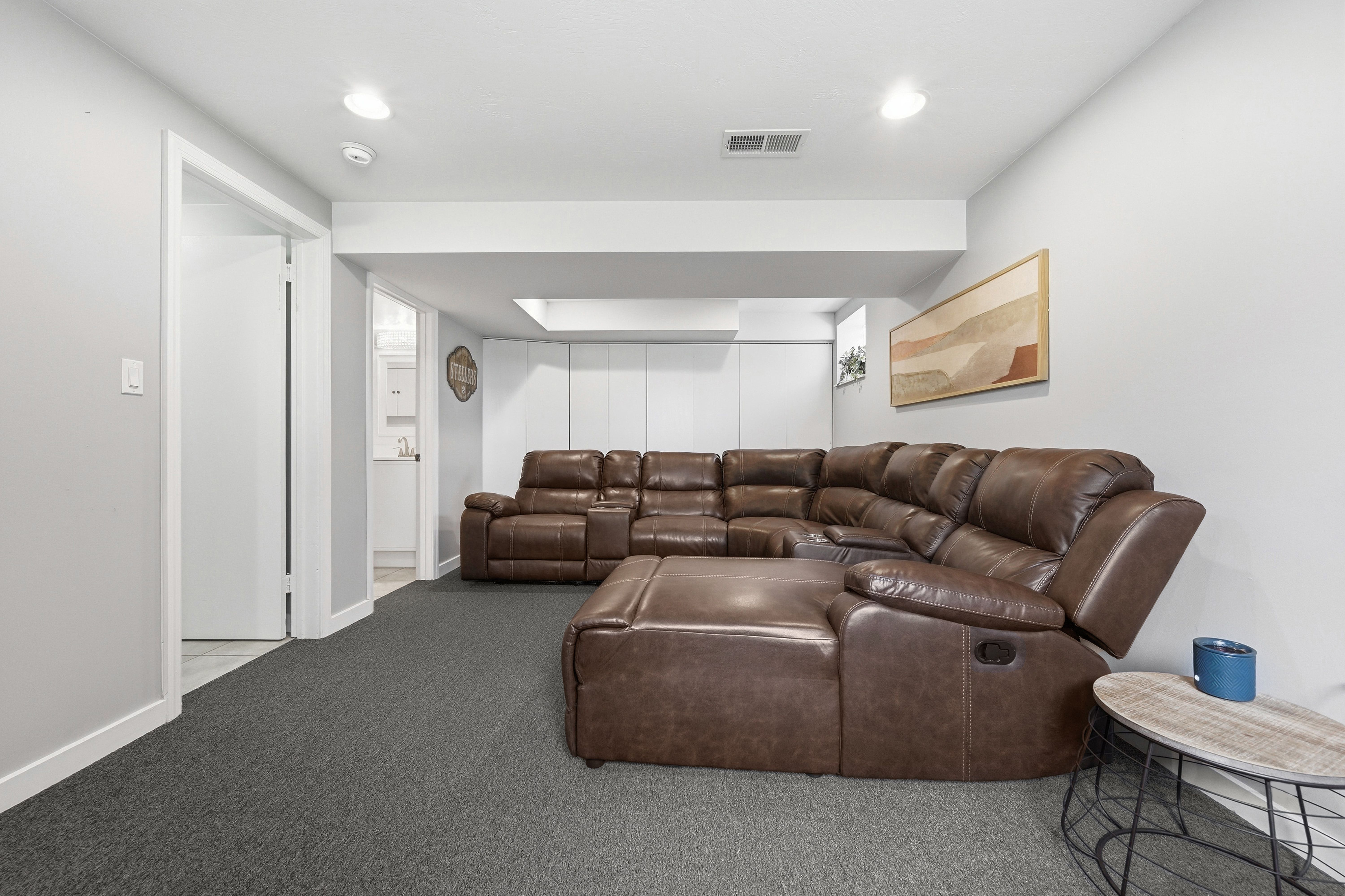  27 Flora Road, Pittsburgh, PA 15227 - 物件實景