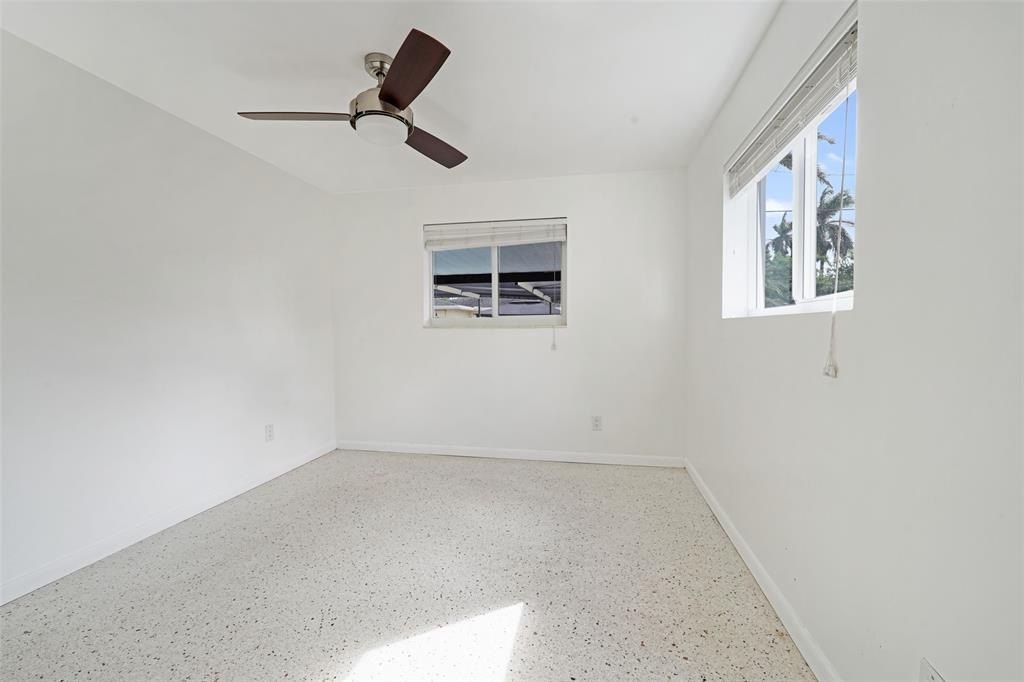 Hollywood, Florida, 33021, United States, 2 Bedrooms Bedrooms, ,1 BathroomBathrooms,Residential,For Sale,1982688