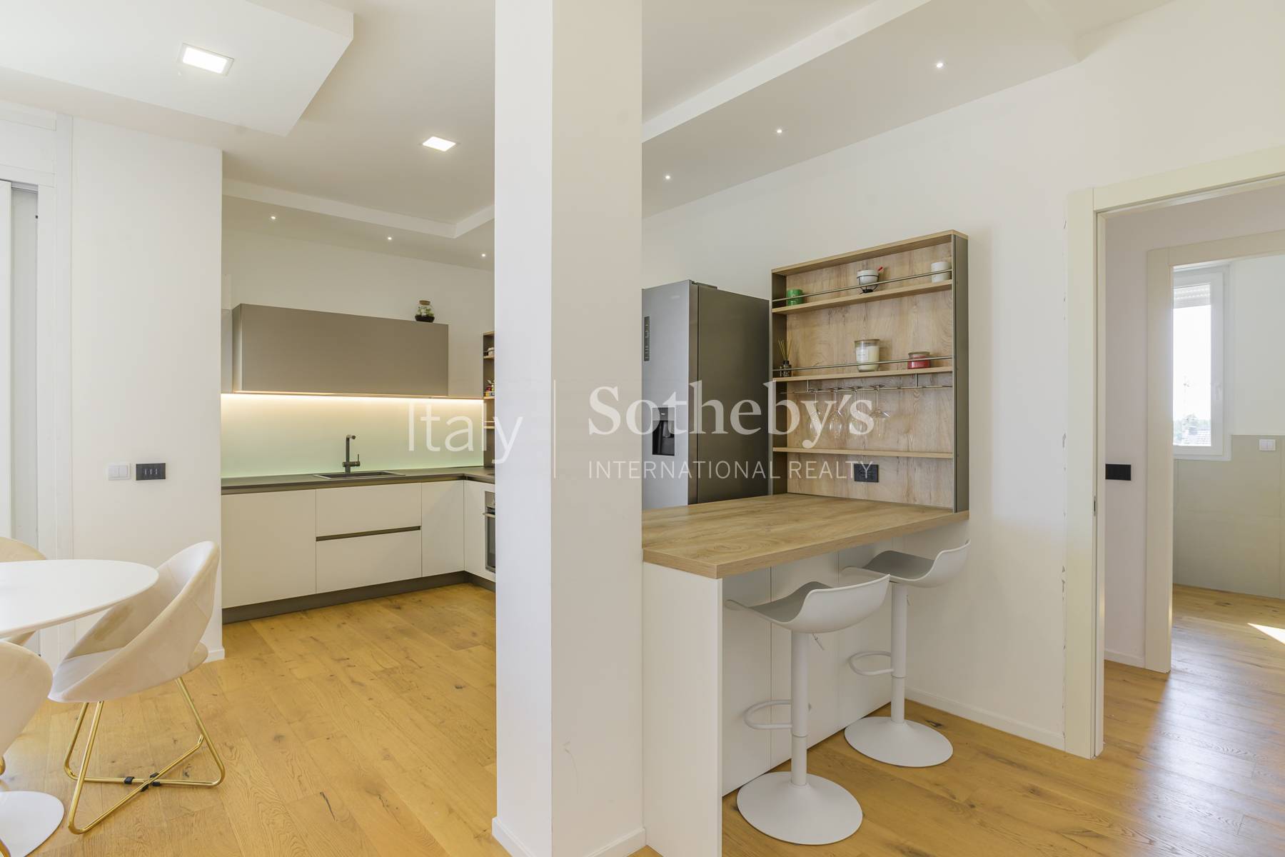  Renovated apartment with a livable terrace. - 物件實景