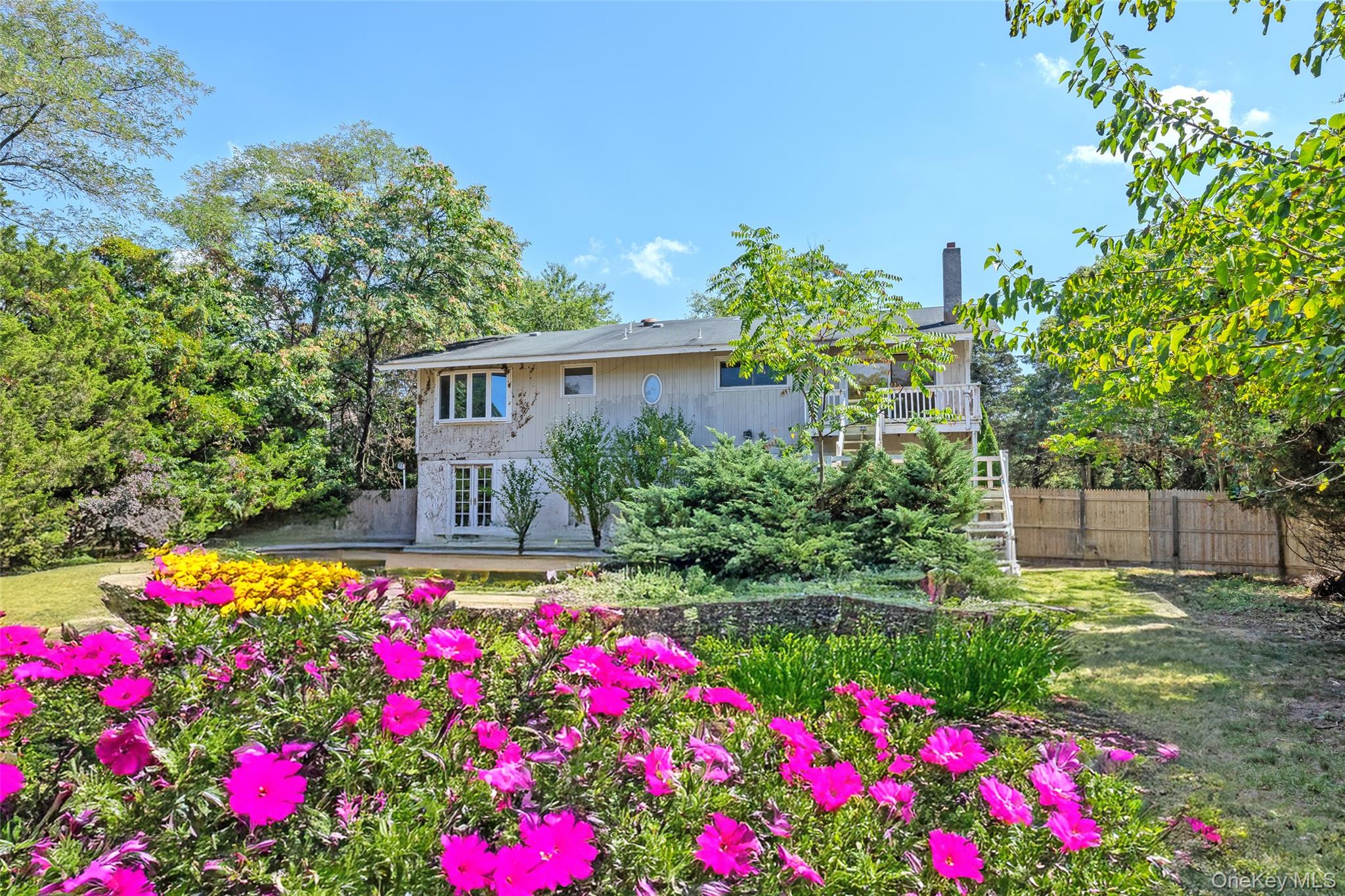 Asharoken, New York, 11768, United States, 4 Bedrooms Bedrooms, ,3 BathroomsBathrooms,Residential,For Sale,1973791