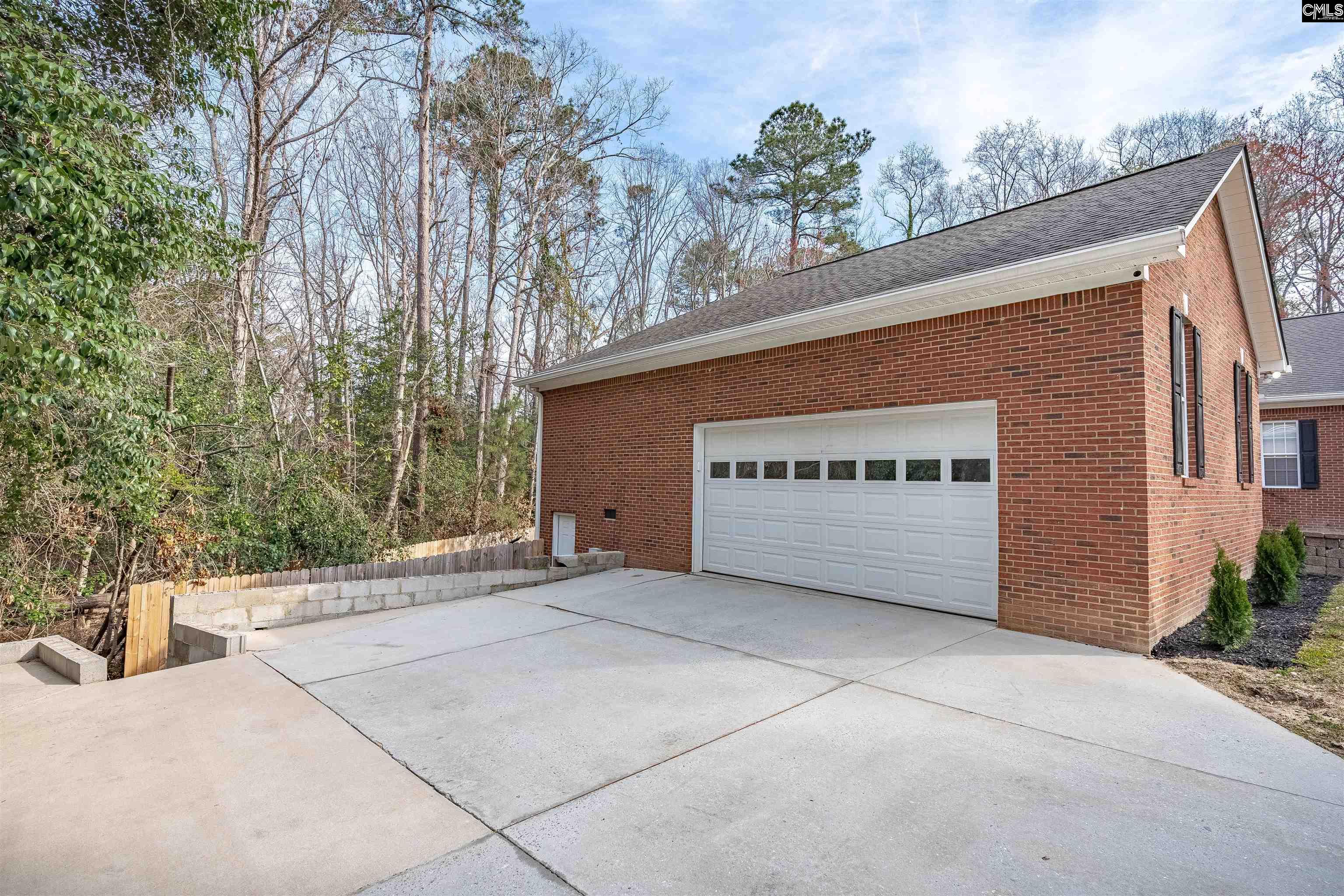 Lexington, South Carolina, 29072, United States, 3 Bedrooms Bedrooms, ,2 BathroomsBathrooms,Residential,For Sale,1744714