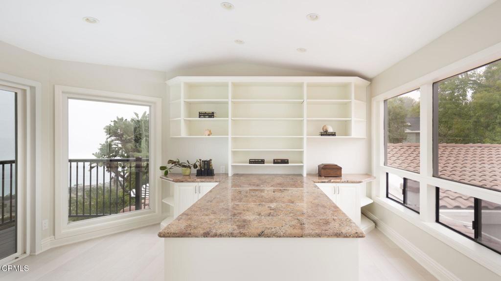 Rancho Palos Verdes, California, 90275, United States, 4 Bedrooms Bedrooms, ,3 BathroomsBathrooms,Residential,For Sale,1999028