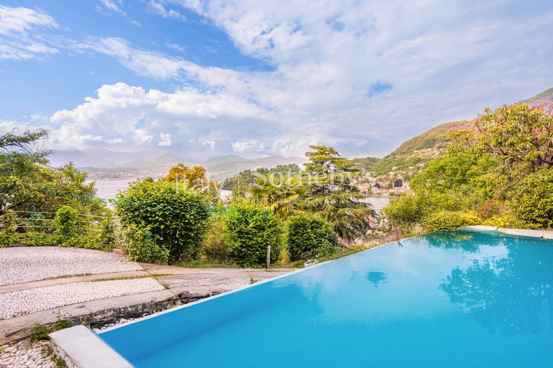  Exclusive villa with a pool and a dream view of Lake Maggiore - 物件實景