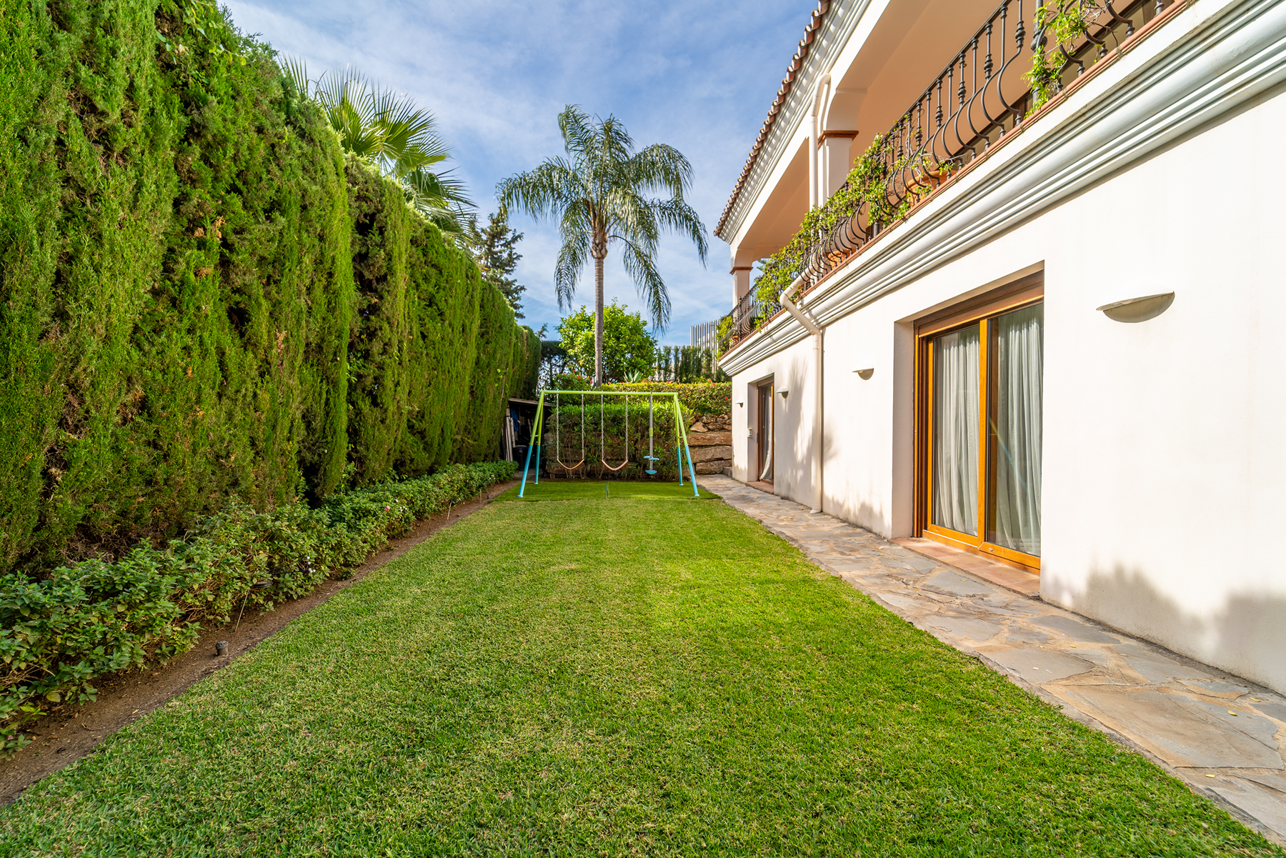  Villa with independent apartment in Nueva Milla de Oro, Estepona - 物件實景