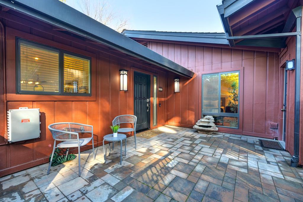 El Macero, California, 95618, United States, 2 Bedrooms Bedrooms, ,2 BathroomsBathrooms,Residential,For Sale,1989301