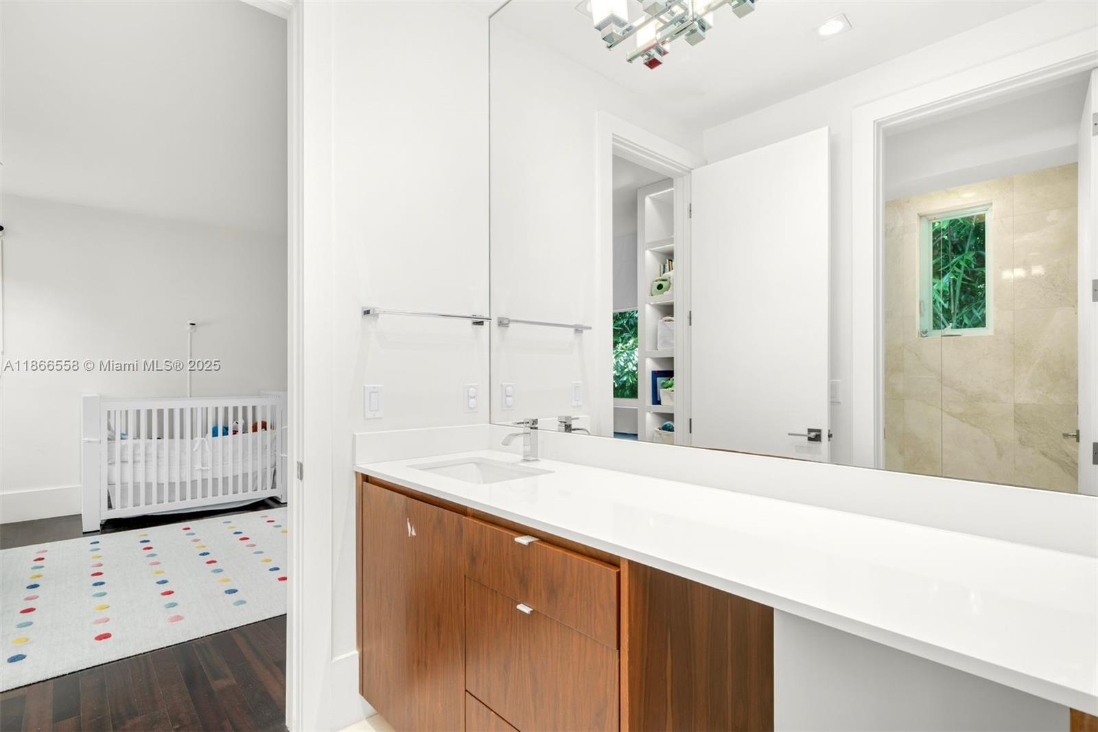 Miami, Florida, 33129, United States, 6 Bedrooms Bedrooms, ,7 BathroomsBathrooms,Residential,For Sale,1933158