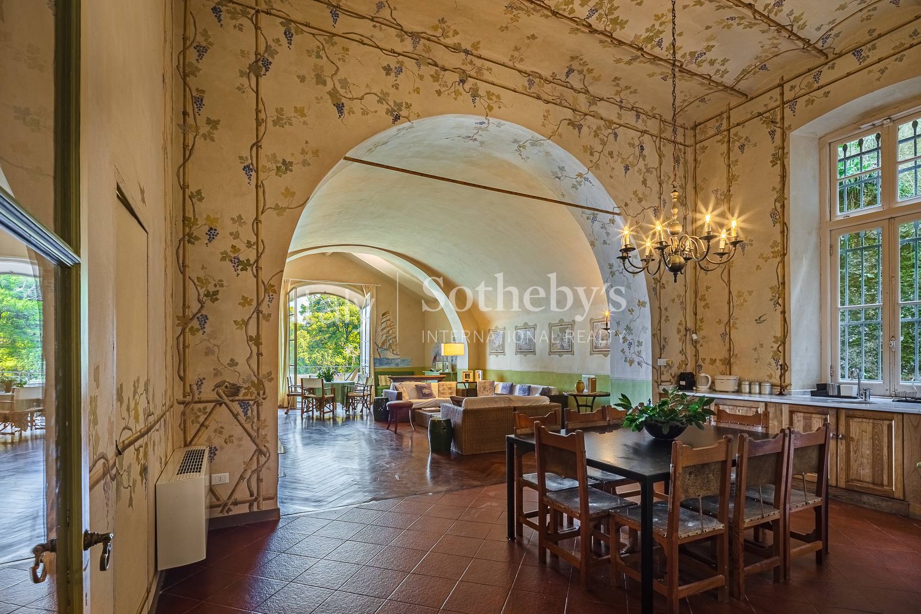  Magnificent Property with Direct Access to the Sea - 物件實景