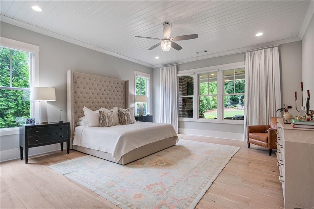 Canton, Georgia, 30115, United States, 5 Bedrooms Bedrooms, ,5 BathroomsBathrooms,Residential,For Sale,1878589