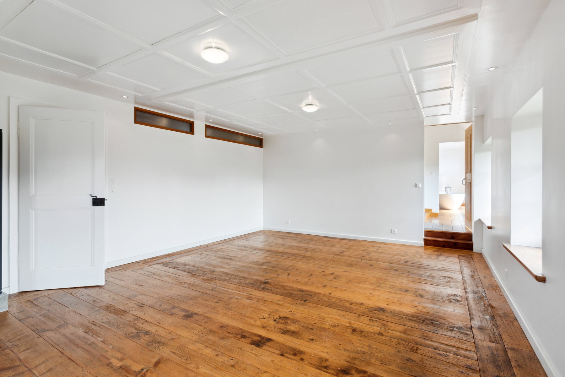  A Rare Find in Attalens – Renovated Farmhouse, Stable (2 stalls), and Spacious P - 物件實景