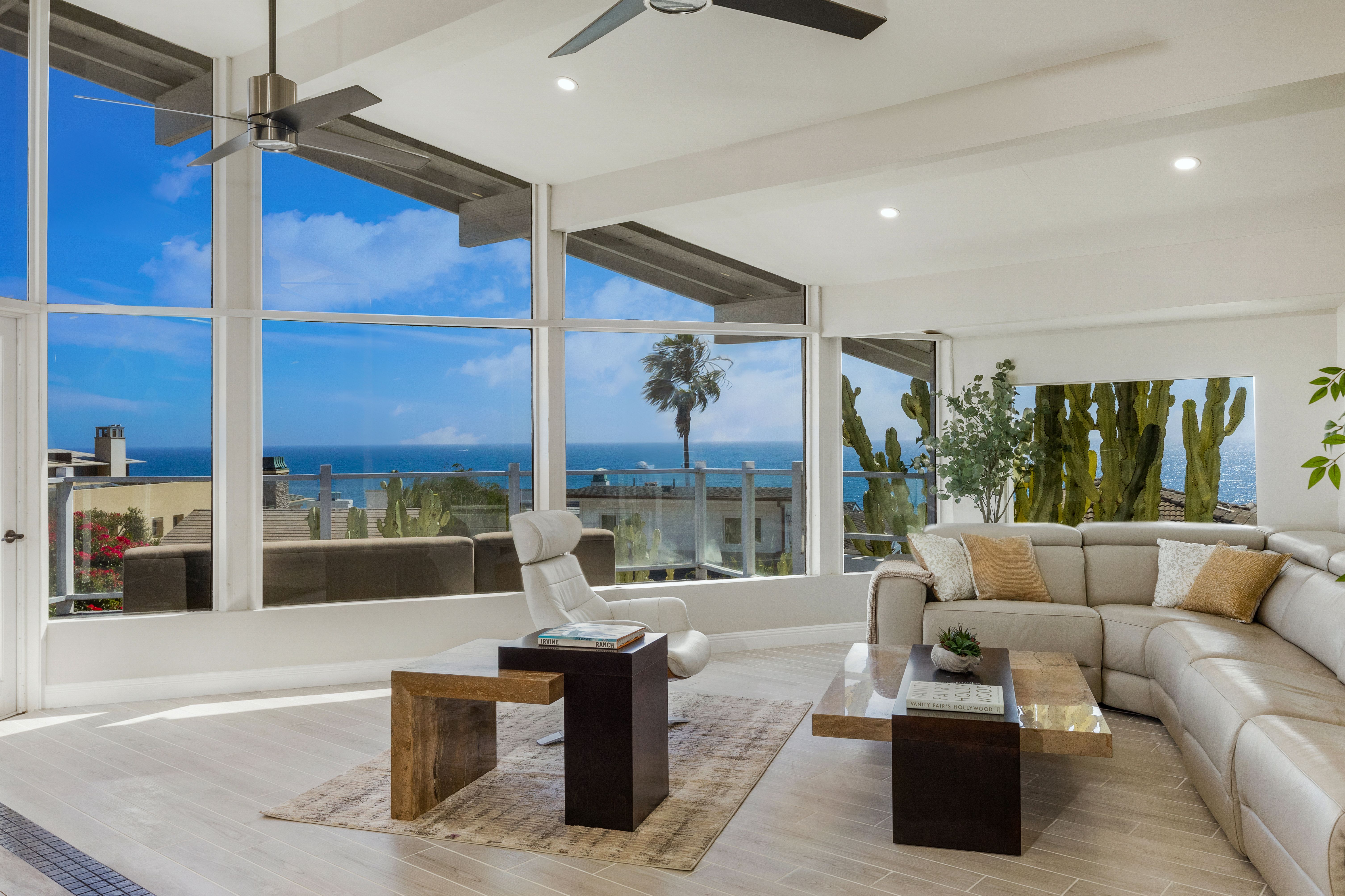  2 Camel Point Drive, Laguna Beach, CA 92651 - 物件實景