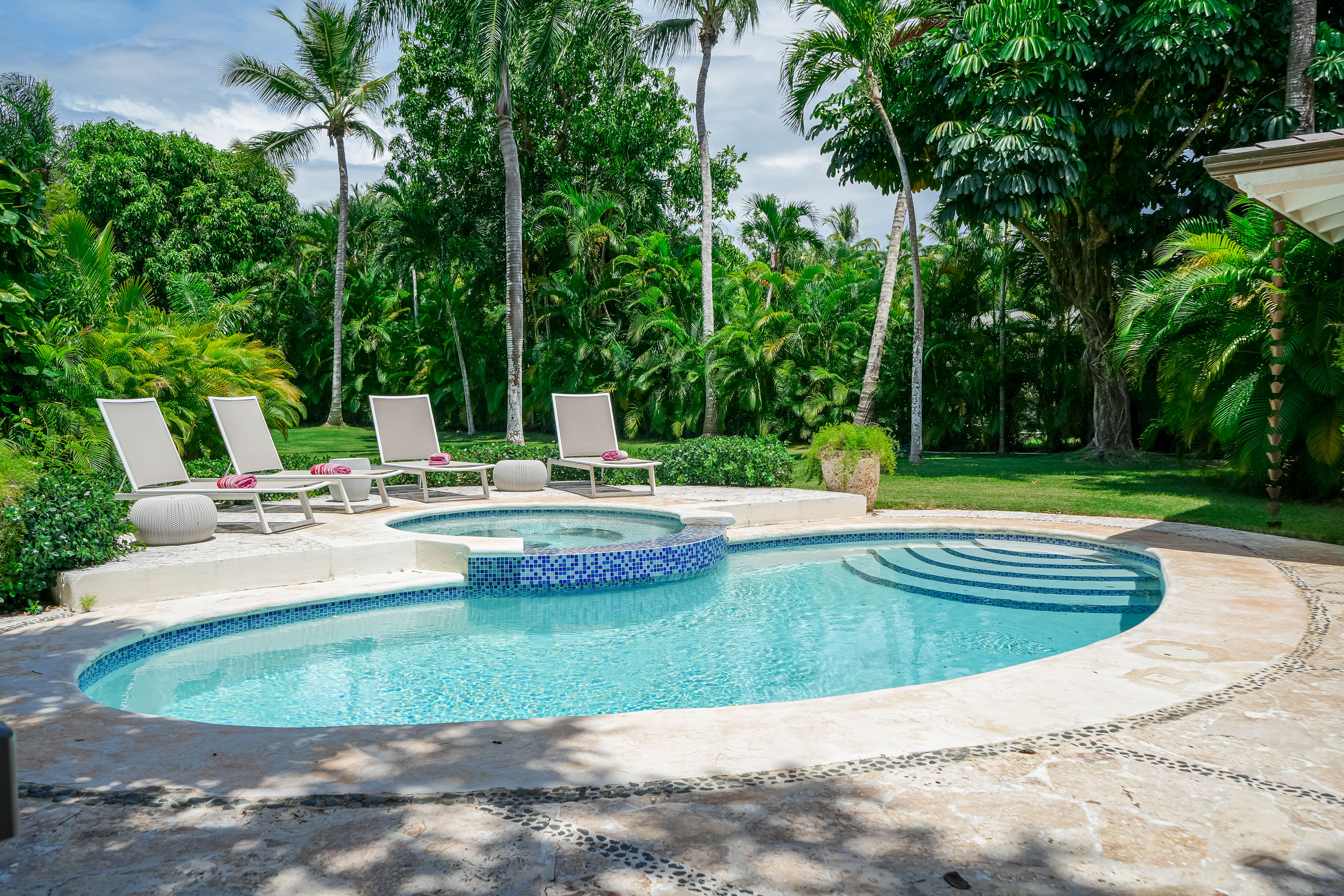  Los Lagos 64  One-Level Living Just Moments from the Beach - 物件實景