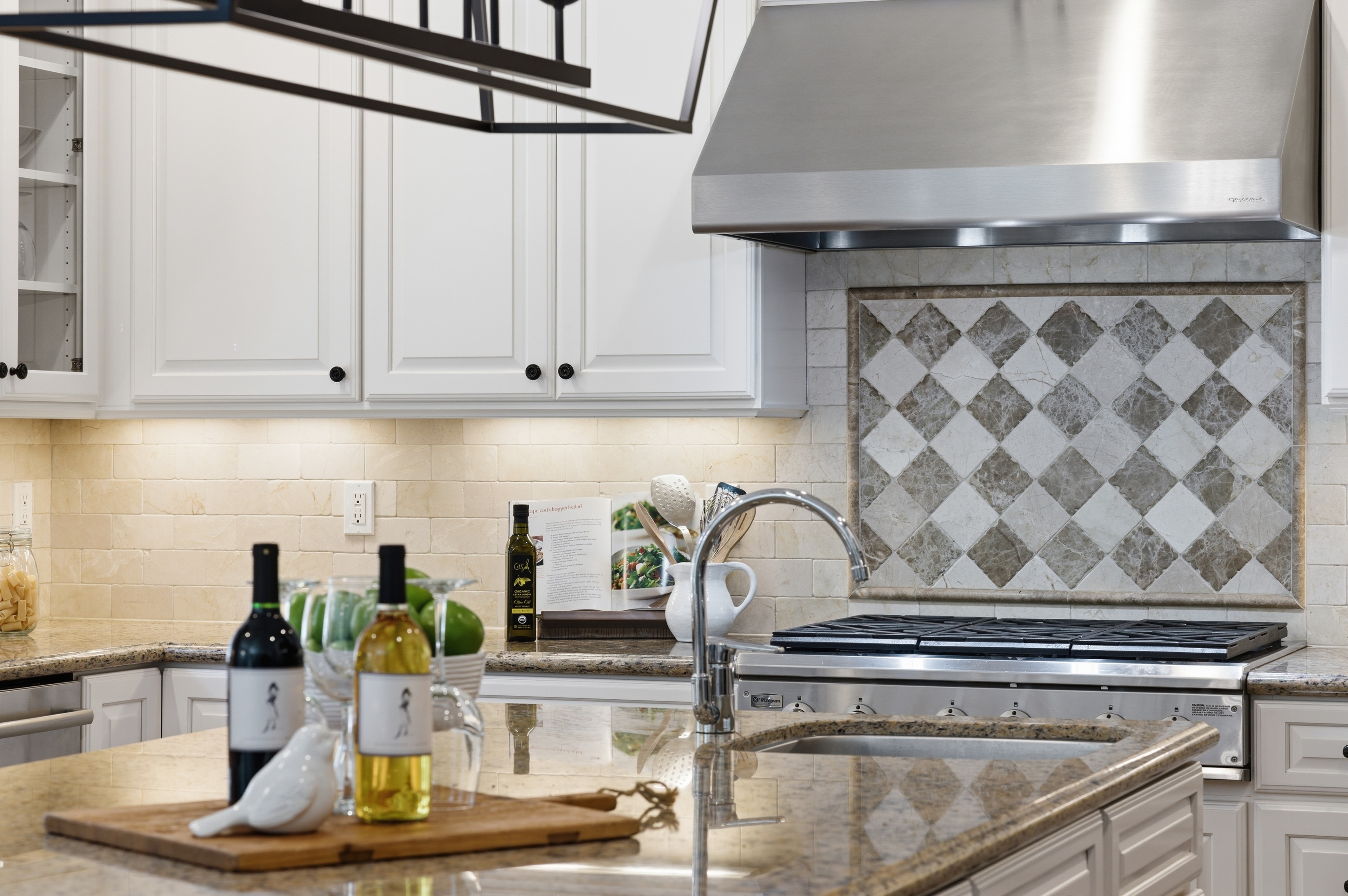  Classic Craftsman Home - 物件實景