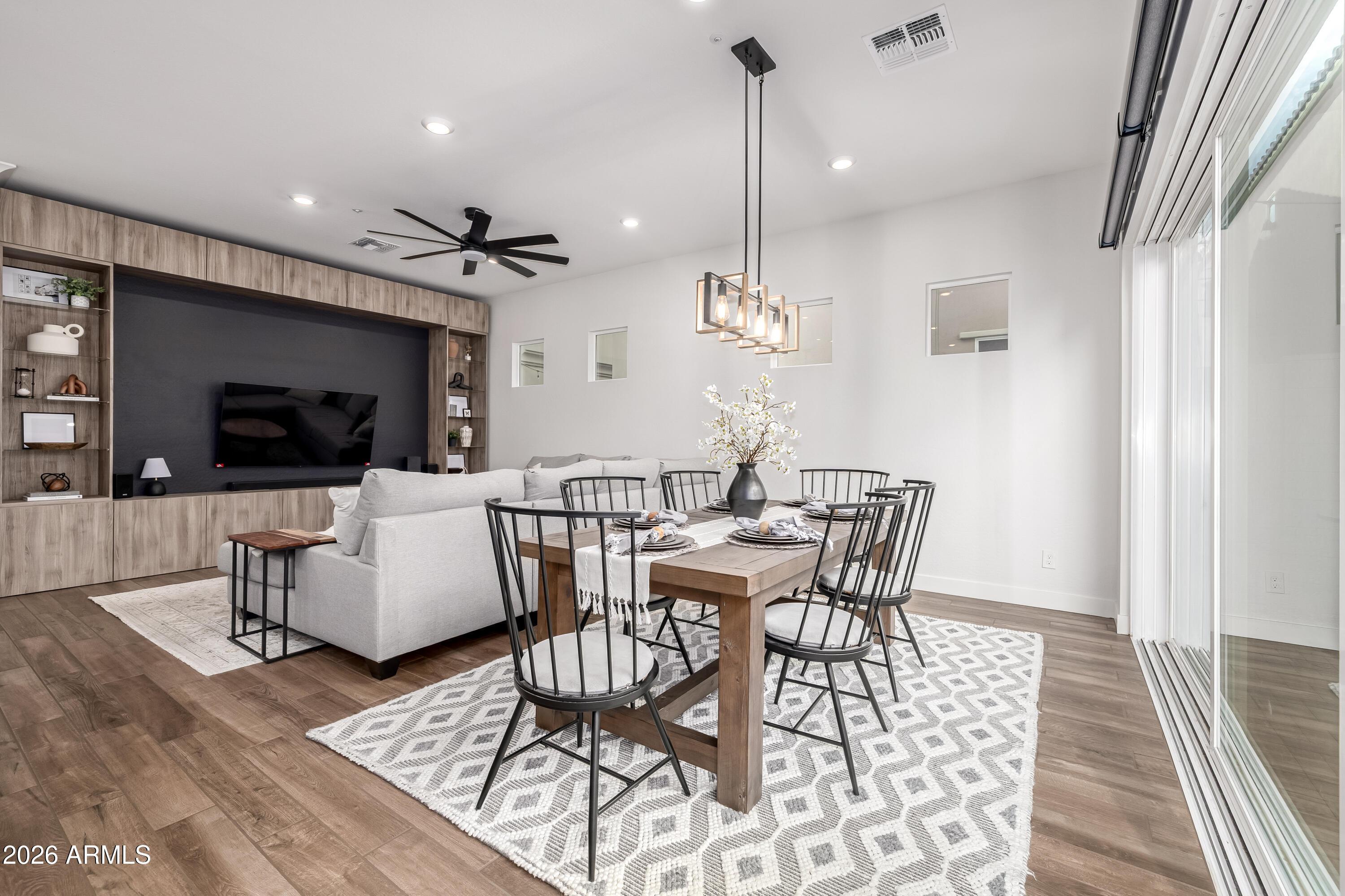 Chandler, Arizona, 85286, United States, 4 Bedrooms Bedrooms, ,4 BathroomsBathrooms,Residential,For Sale,2010447