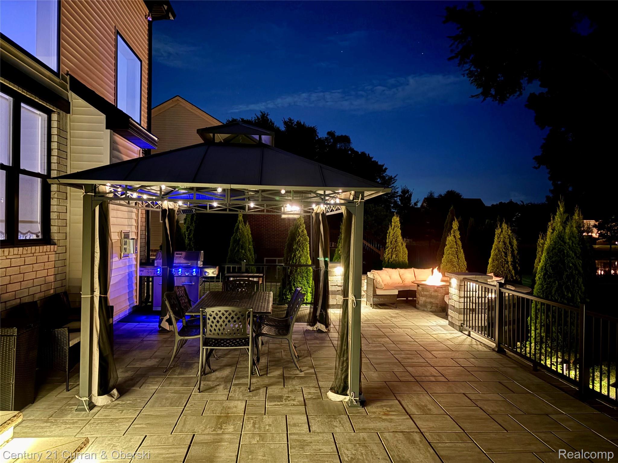 Van Buren Charter Township, Michigan, 48111, United States, 4 Bedrooms Bedrooms, ,3 BathroomsBathrooms,Residential,For Sale,1976116