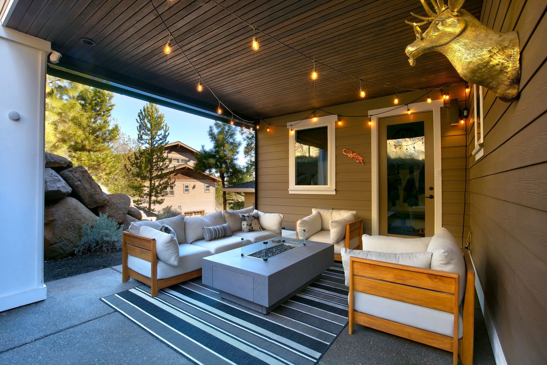  3352 NW Fairway Heights Drive Bend, OR 97703 - 物件實景