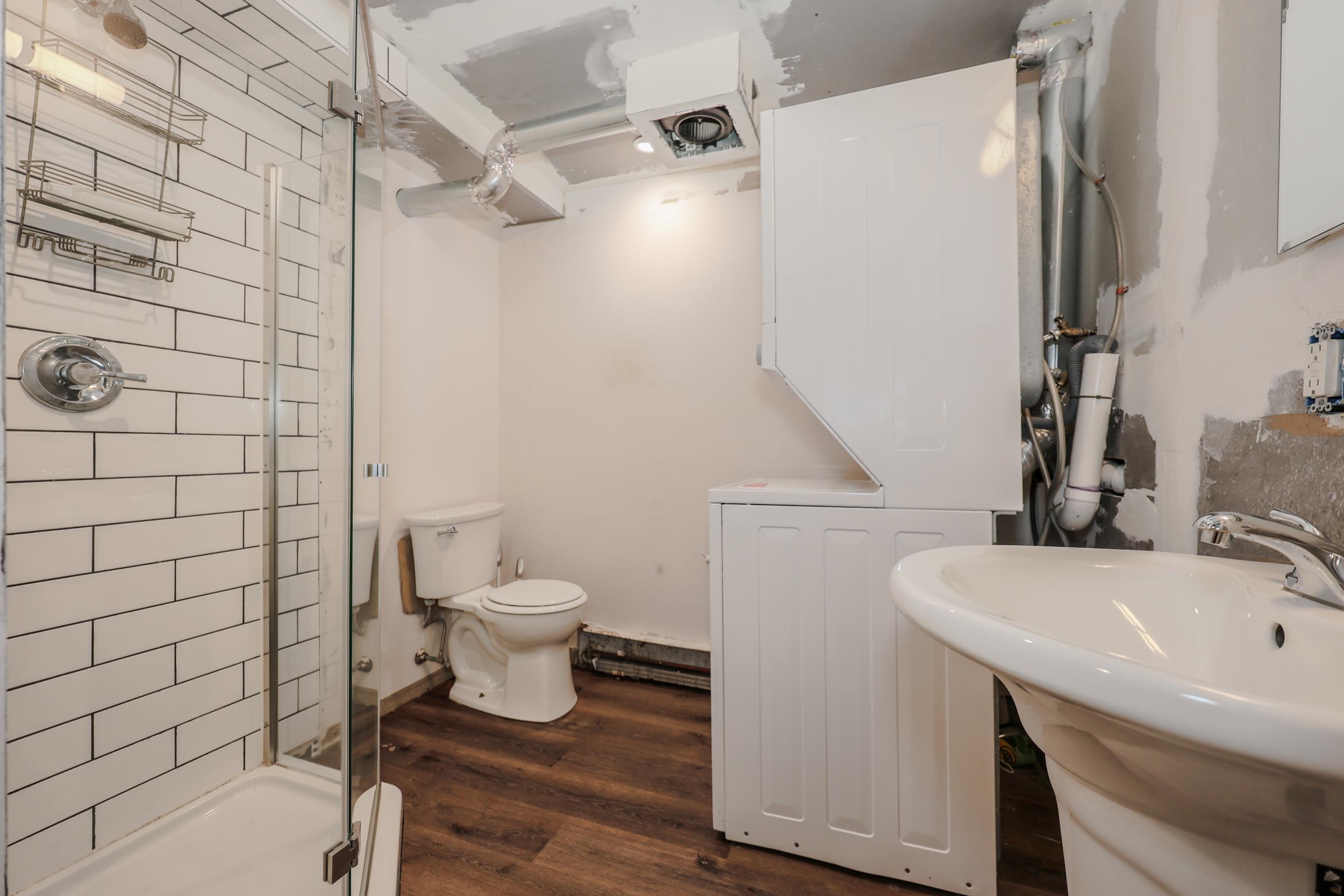 Nashua, New Hampshire, 03061, United States, 3 Bedrooms Bedrooms, ,1 BathroomBathrooms,Residential,For Sale,1942147