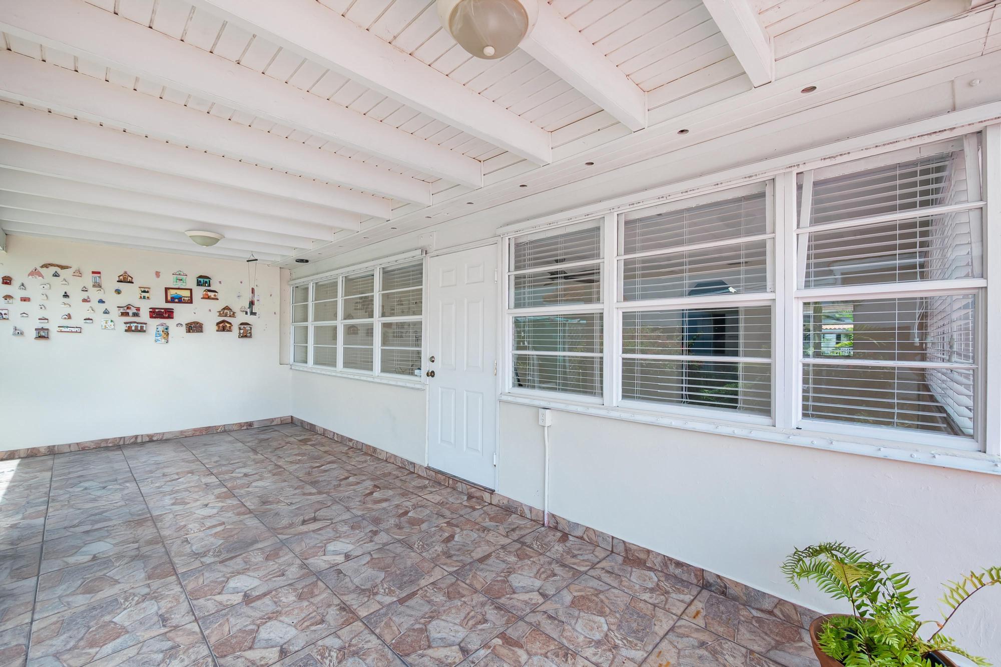 Miami, Florida, 33126, United States, 3 Bedrooms Bedrooms, ,3 BathroomsBathrooms,Residential,For Sale,1921989