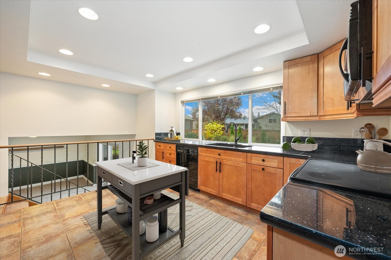 Renton, Washington, 98059, United States, 4 Bedrooms Bedrooms, ,1 BathroomBathrooms,Residential,For Sale,1989503