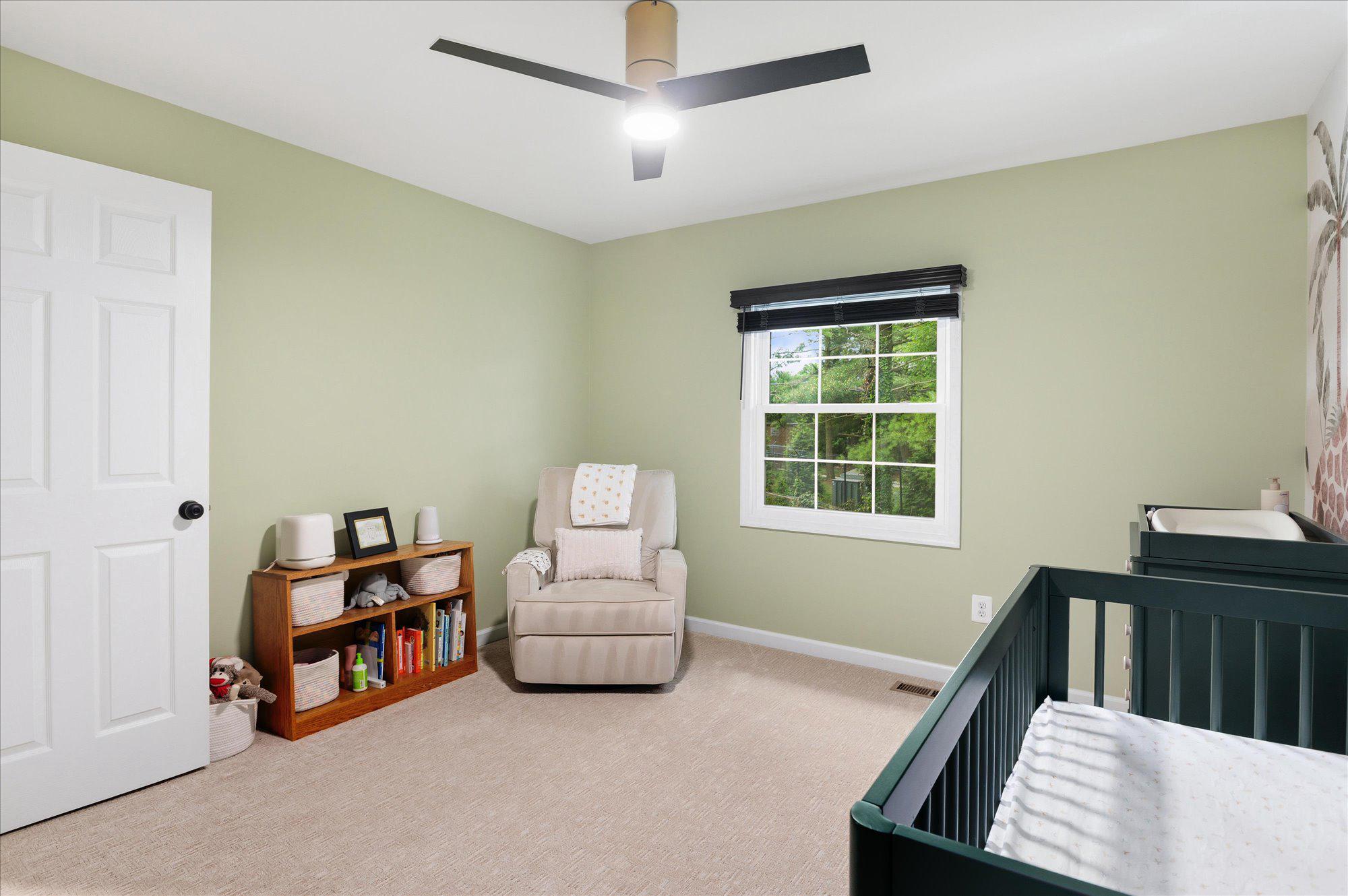  1000 E Holly Avenue, Sterling, VA, 20164 - 物件實景