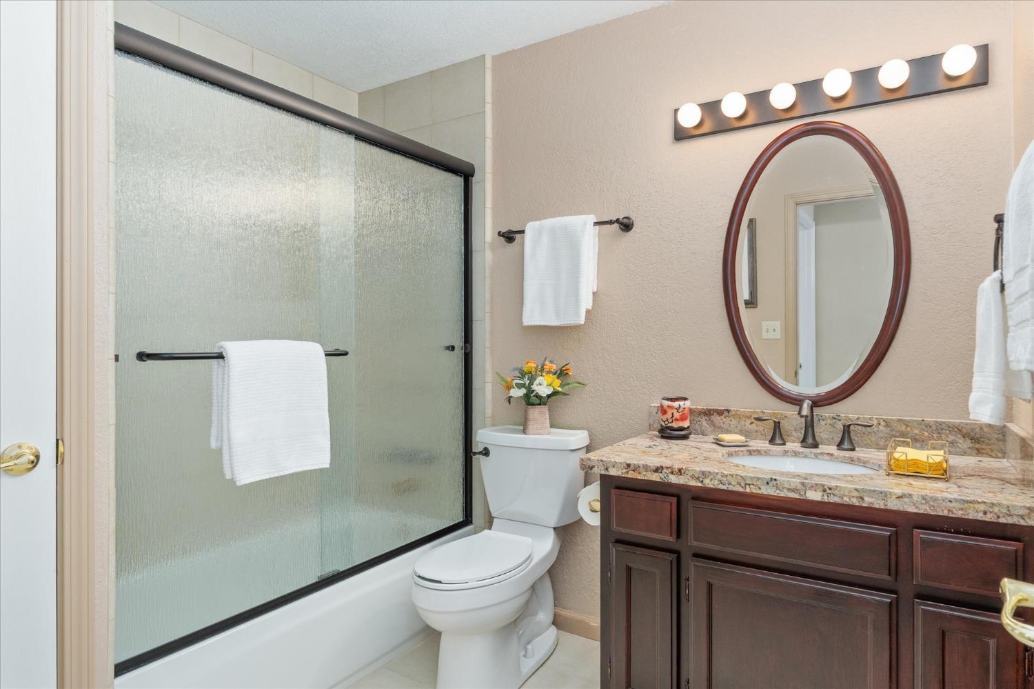 Murphys, California, 95247, United States, 3 Bedrooms Bedrooms, ,2 BathroomsBathrooms,Residential,For Sale,2048867