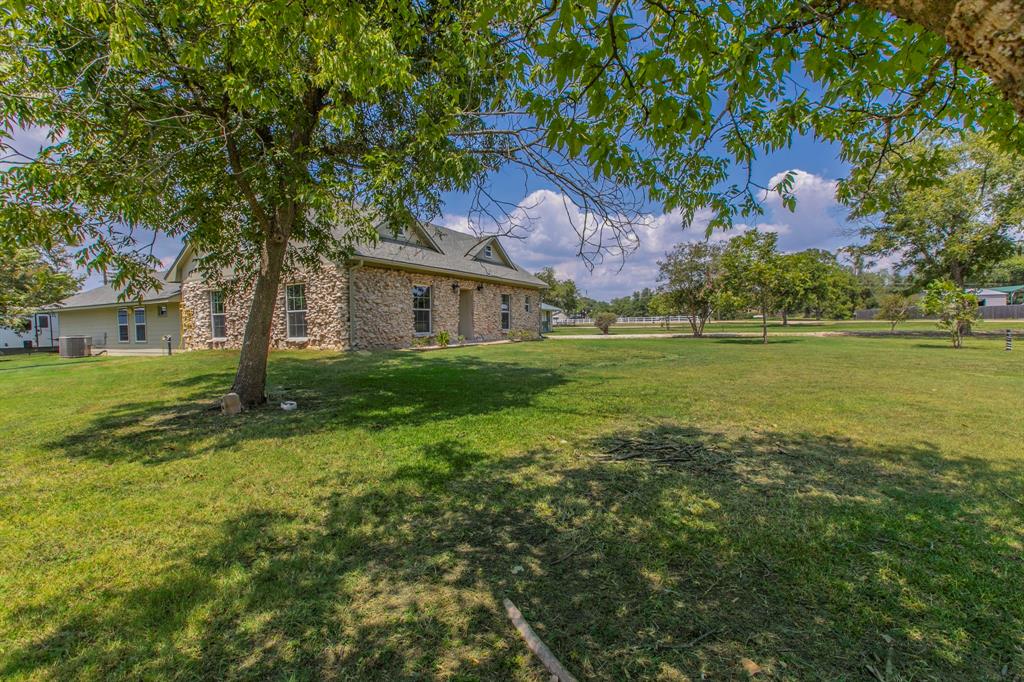 Woodway, Texas, 76712, United States, 4 Bedrooms Bedrooms, ,3 BathroomsBathrooms,Residential,For Sale,1981291