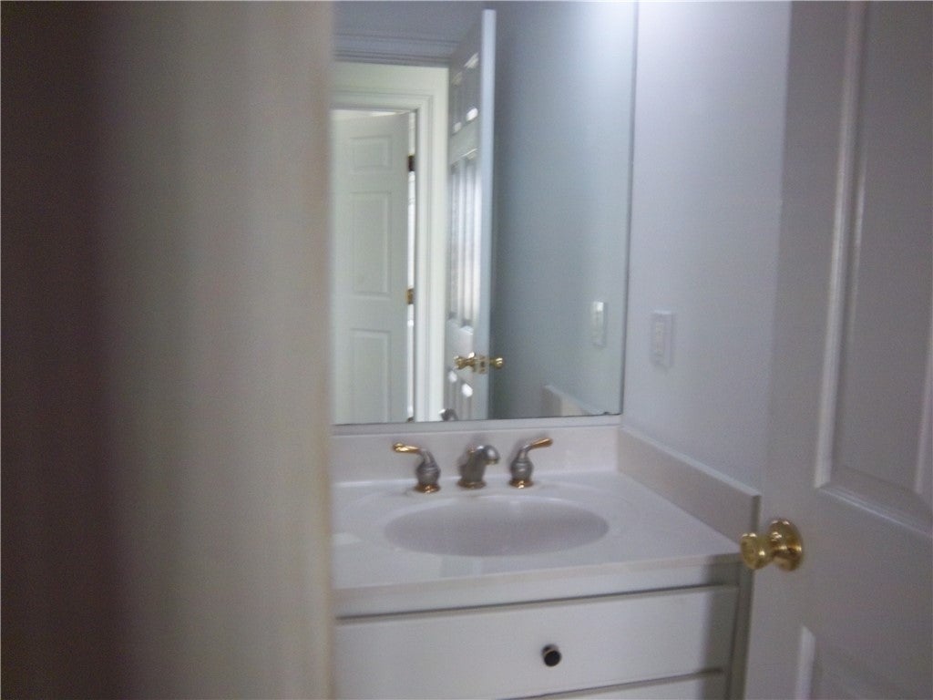 Brunswick, Georgia, 31520, United States, 3 Bedrooms Bedrooms, ,3 BathroomsBathrooms,Residential,For Sale,1895763