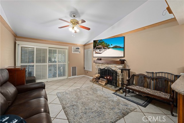 Palmdale, California, 93551, United States, 4 Bedrooms Bedrooms, ,3 BathroomsBathrooms,Residential,For Sale,1930833