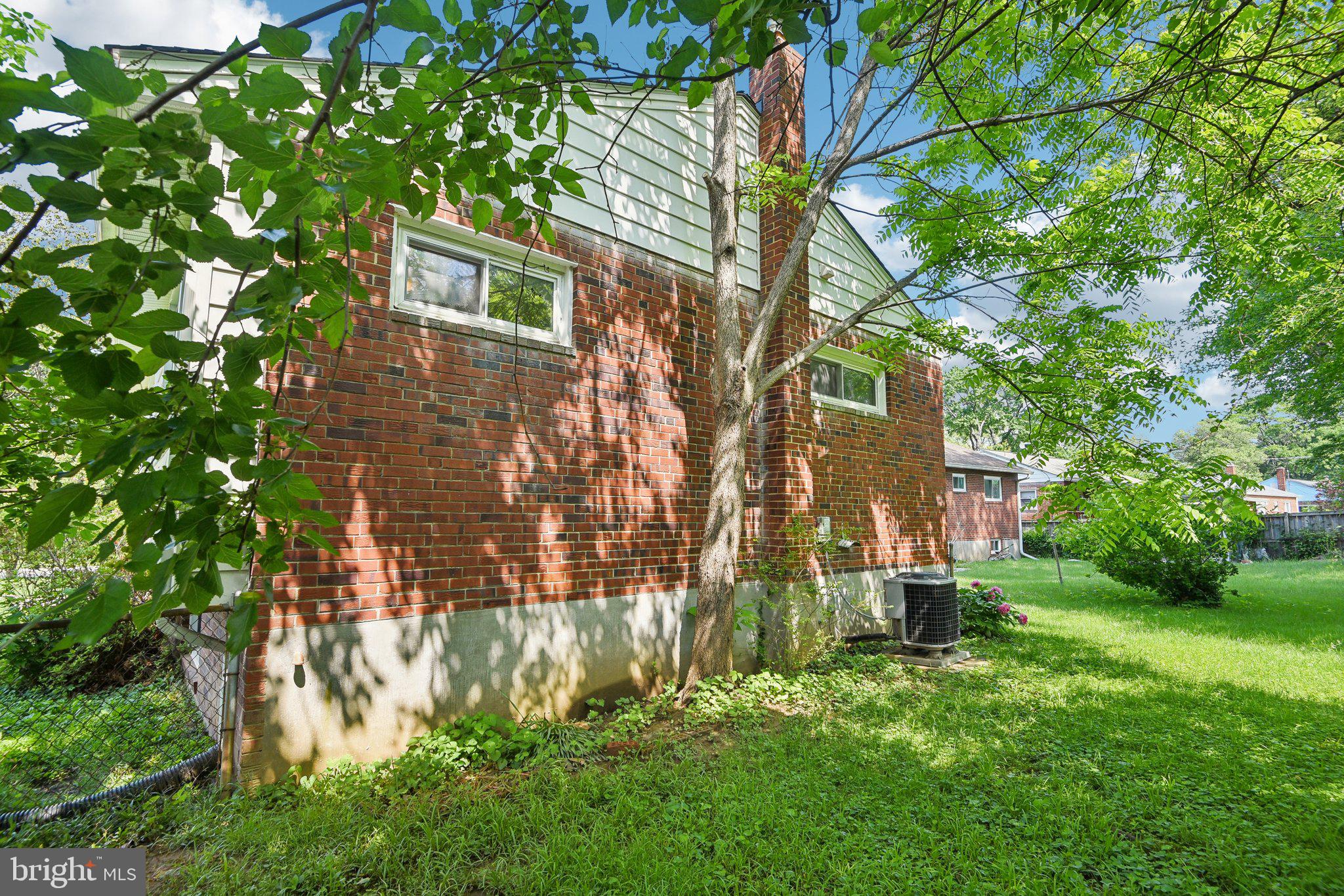 Silver Spring, Maryland, 20906, United States, 3 Bedrooms Bedrooms, ,2 BathroomsBathrooms,Residential,For Sale,1916566