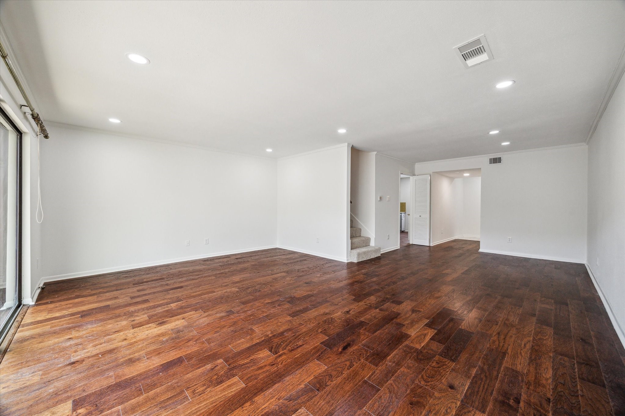  5827 Valley Forge Drive #83 - 物件實景