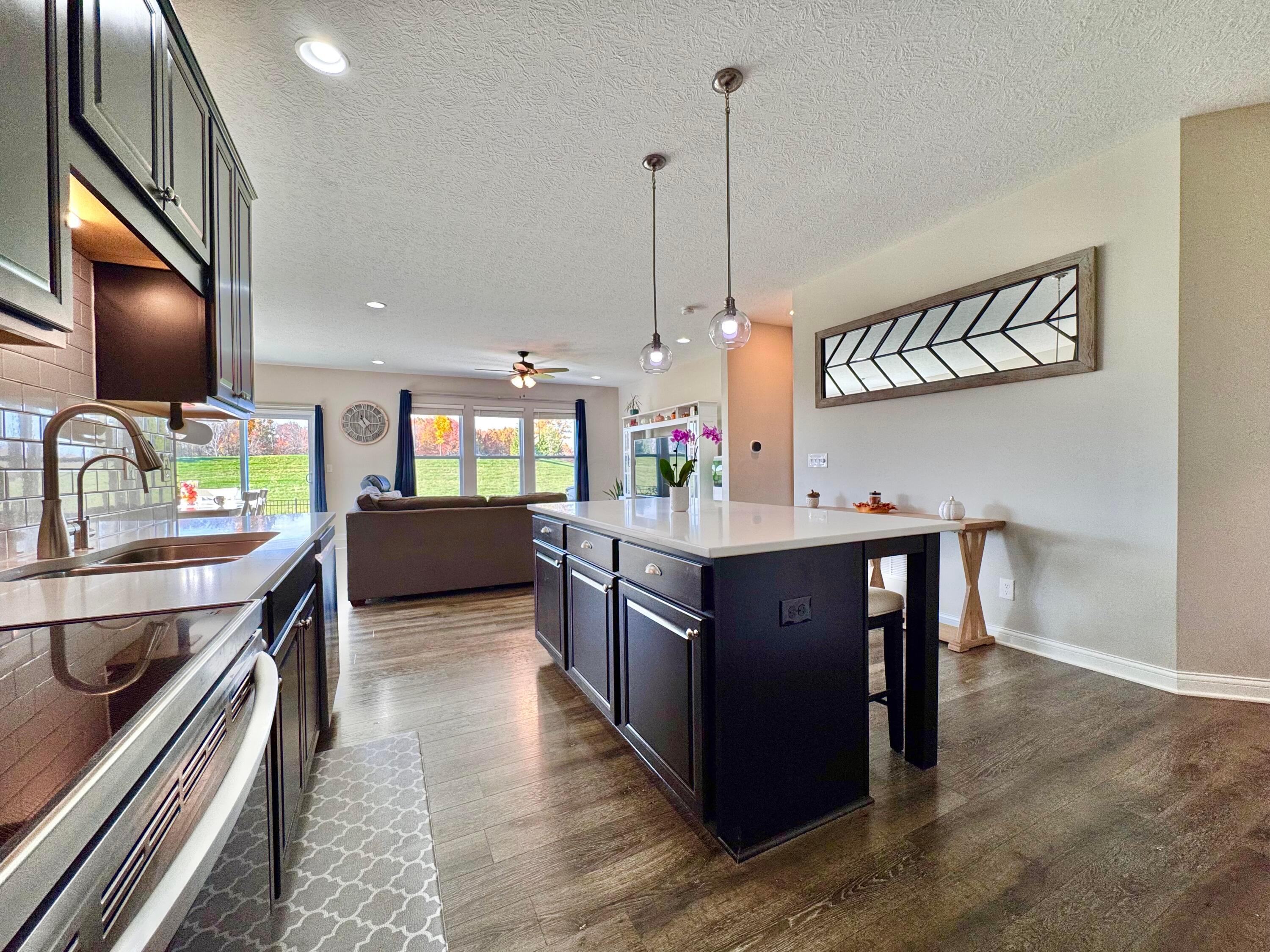 Powell, Ohio, 43065, United States, 3 Bedrooms Bedrooms, ,2 BathroomsBathrooms,Residential,For Sale,1989731