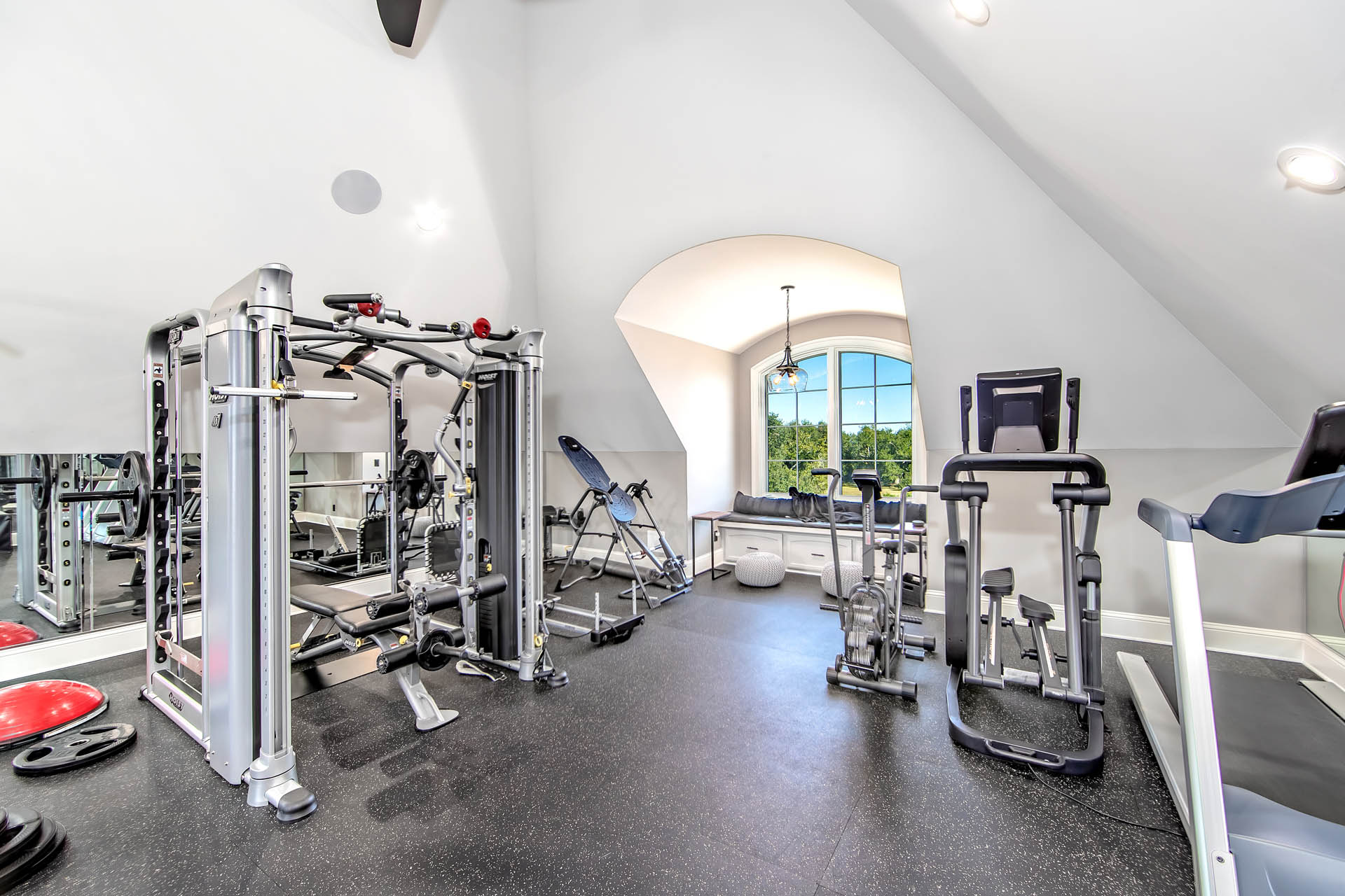 Houma, Louisiana, 70360, United States, 3 Bedrooms Bedrooms, ,4 BathroomsBathrooms,Residential,For Sale,2000974