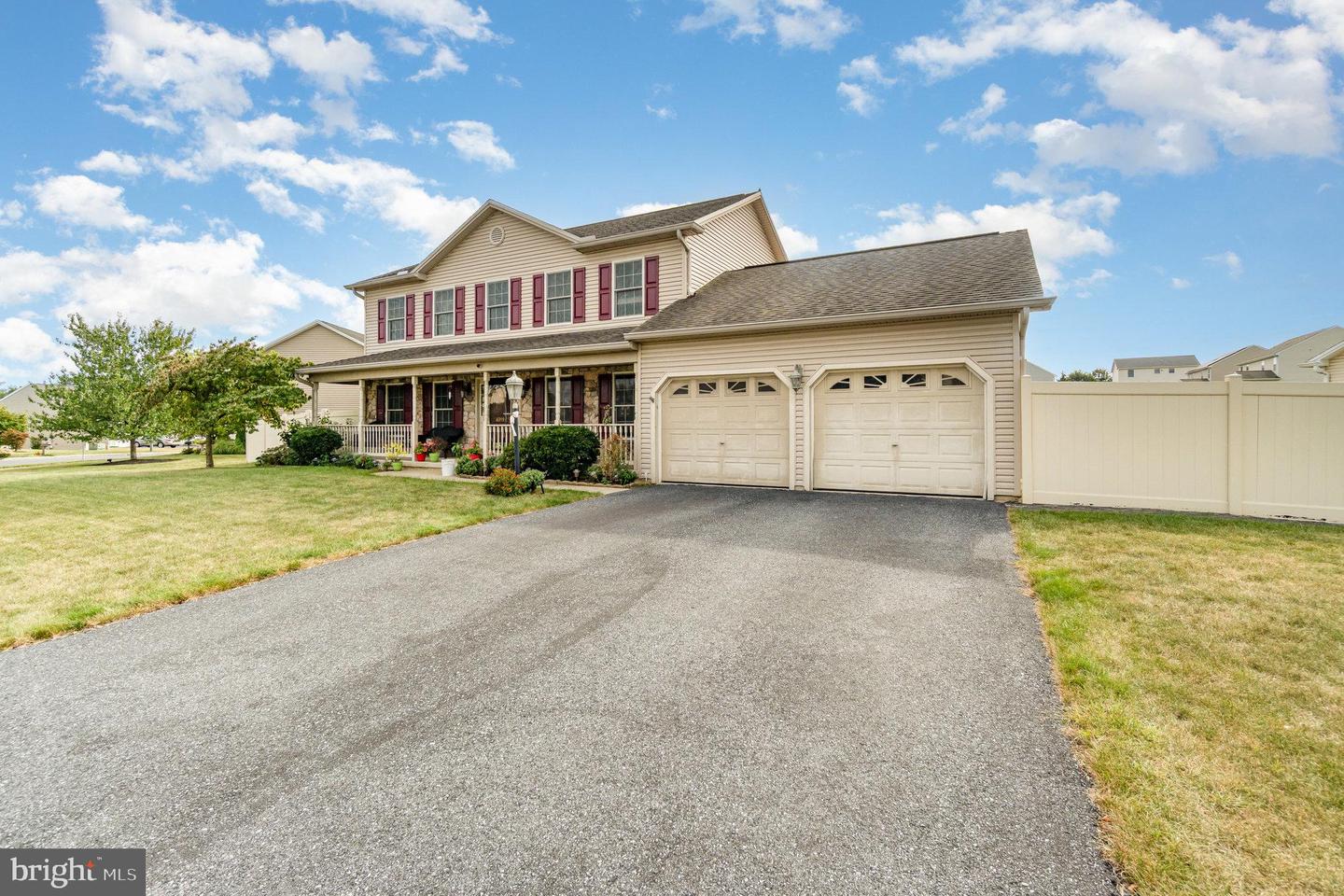 Harrisburg, Pennsylvania, 17111, United States, 4 Bedrooms Bedrooms, ,3 BathroomsBathrooms,Residential,For Sale,1947311