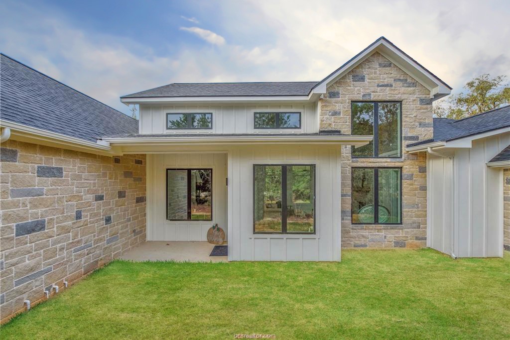 Franklin, Texas, 77856, United States, 4 Bedrooms Bedrooms, ,4 BathroomsBathrooms,Residential,For Sale,1880669