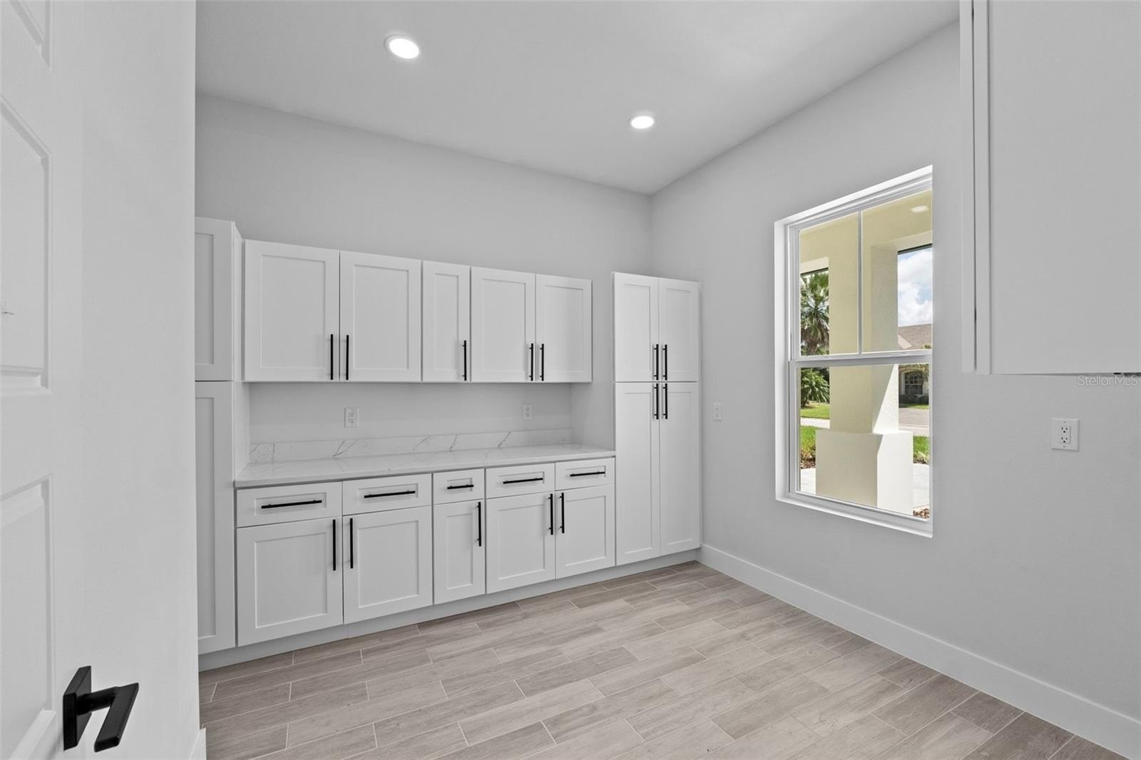 WINTER HAVEN, Florida, 33884, United States, 3 Bedrooms Bedrooms, ,3 BathroomsBathrooms,Residential,For Sale,1976731