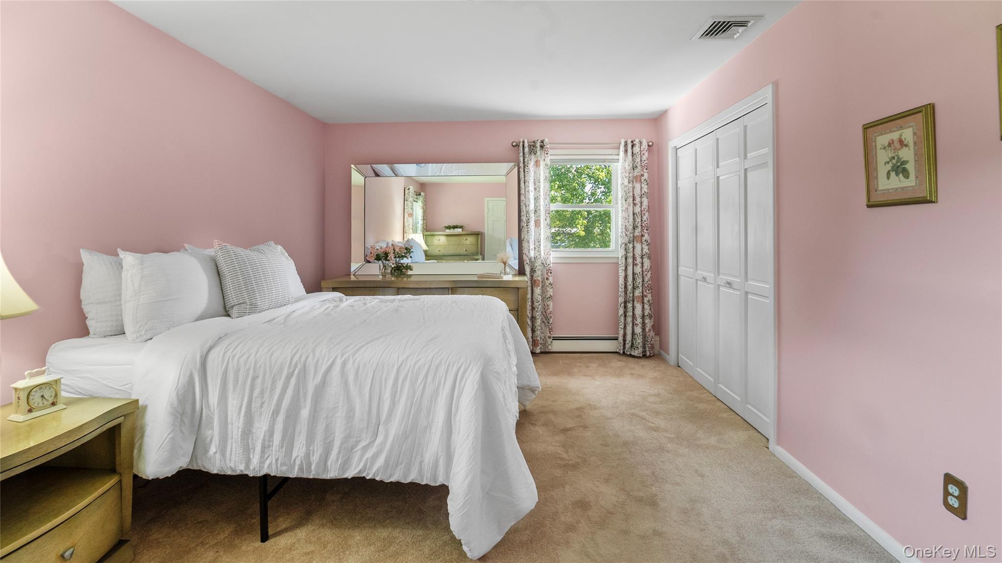 Yorktown Heights, New York, 10598, United States, 3 Bedrooms Bedrooms, ,2 BathroomsBathrooms,Residential,For Sale,1940406