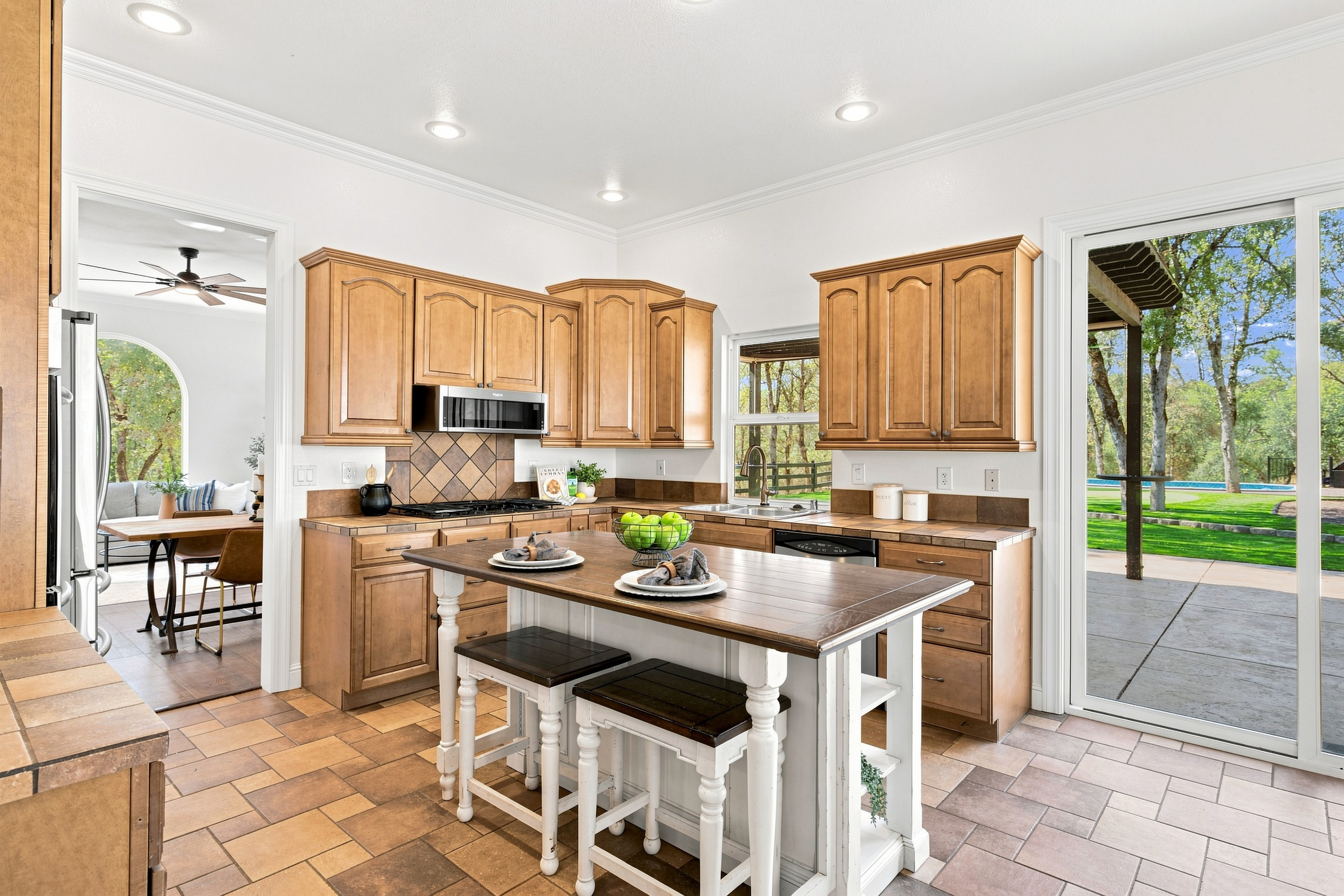  1400 Crooked Mile Court, Placerville, CA 95667 - 物件實景