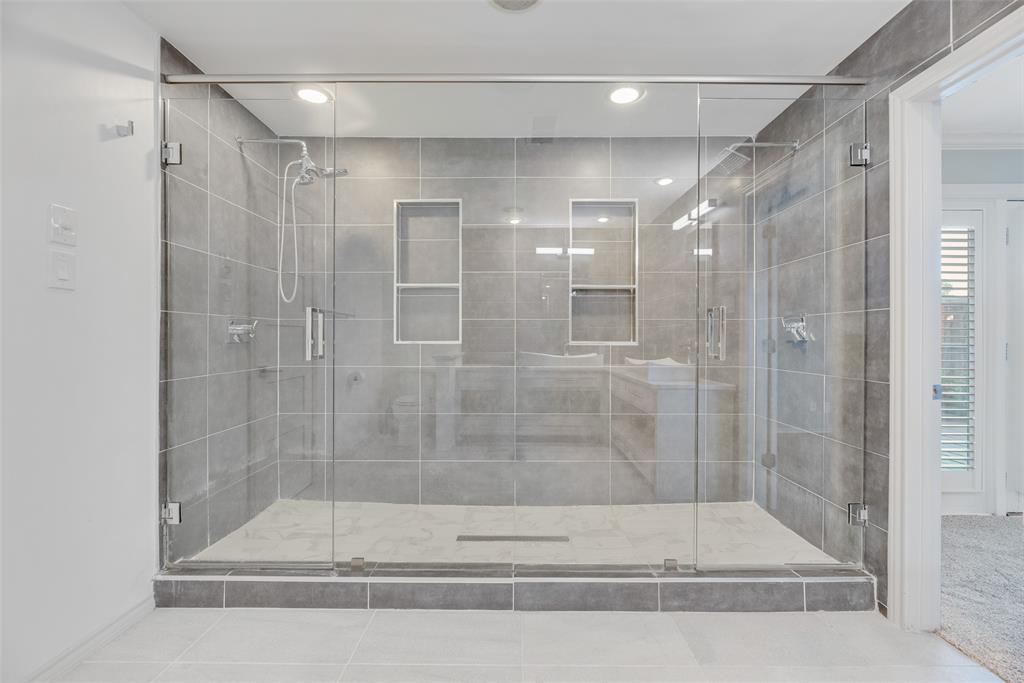 Dallas, Texas, 75243, United States, 4 Bedrooms Bedrooms, ,4 BathroomsBathrooms,Residential,For Sale,1976674