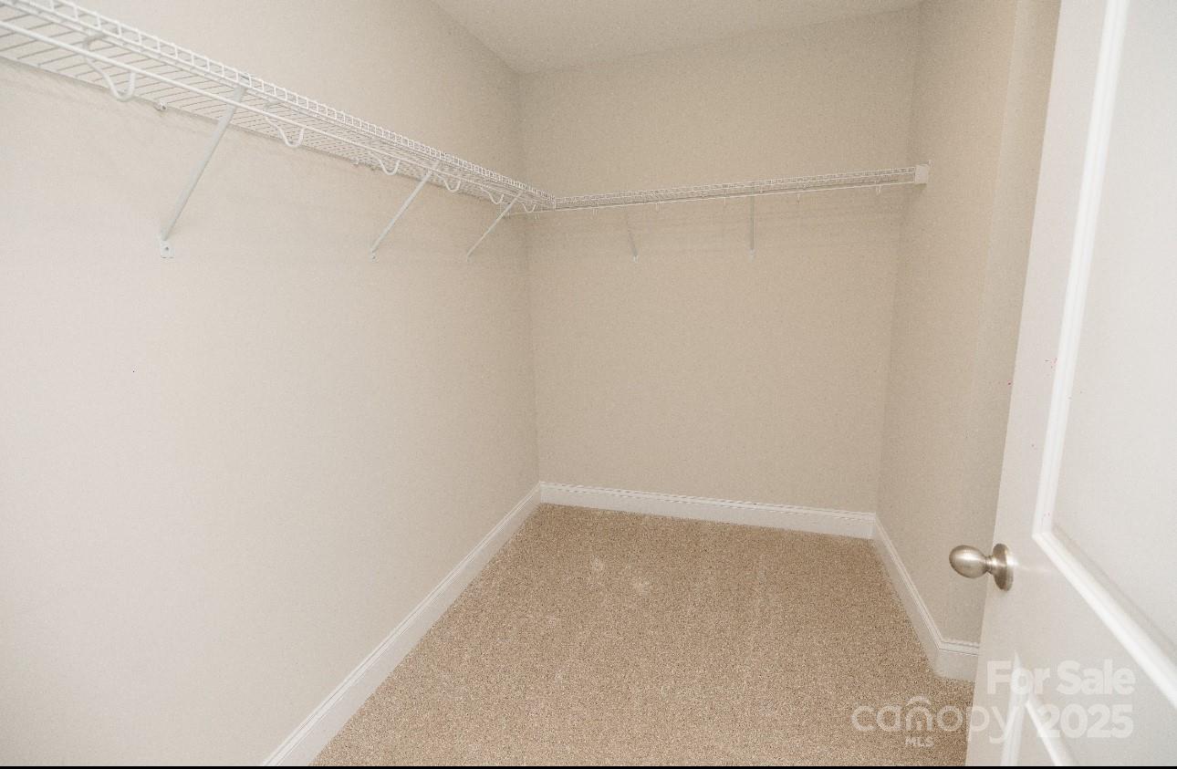Mooresville, North Carolina, 28117, United States, 4 Bedrooms Bedrooms, ,3 BathroomsBathrooms,Residential,For Sale,1897276
