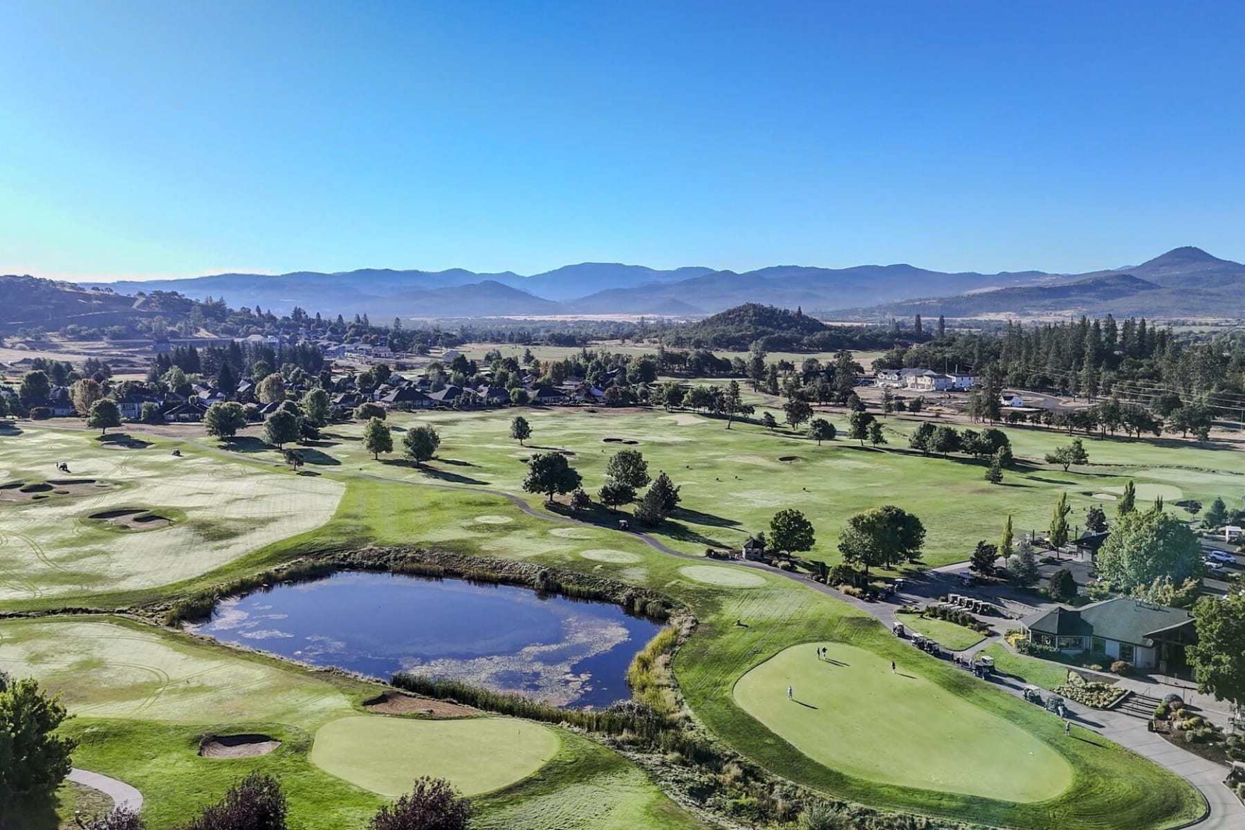  210 Bellerive Drive Eagle Point, OR 97524 - 物件實景