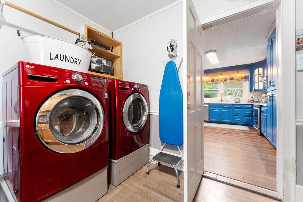 Hartwell, Georgia, 30643, United States, 4 Bedrooms Bedrooms, ,3 BathroomsBathrooms,Residential,For Sale,1989315