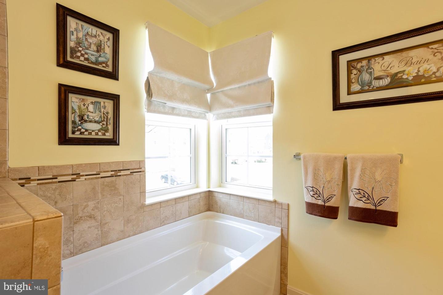 Baltimore, Maryland, 21221, United States, 4 Bedrooms Bedrooms, ,4 BathroomsBathrooms,Residential,For Sale,1927397