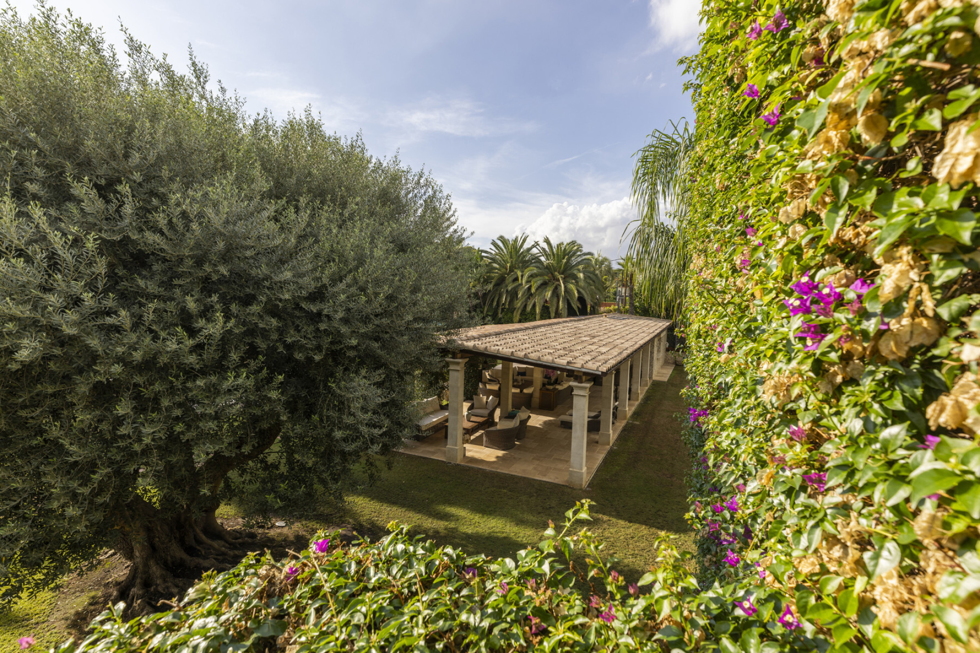 Impressive property in Sitges, close to the beach and Terramar Golf Course. - 物件實景