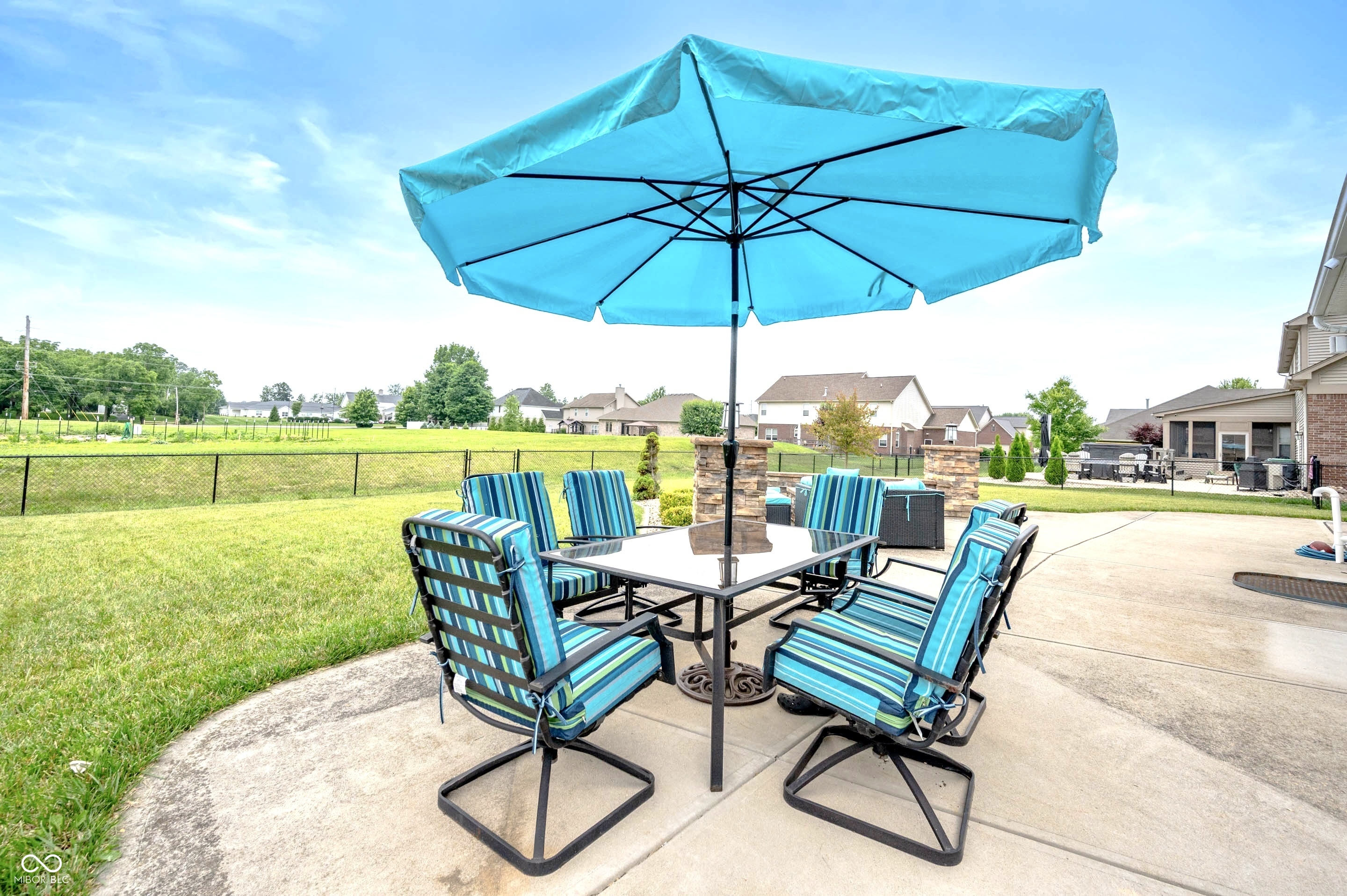 Greenwood, Indiana, 46143, United States, 5 Bedrooms Bedrooms, ,4 BathroomsBathrooms,Residential,For Sale,1879324