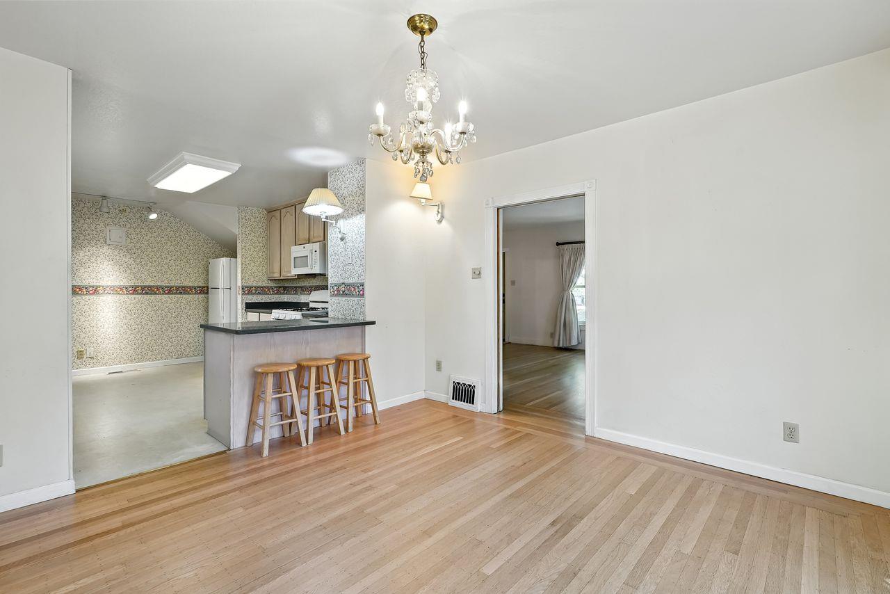 Sacramento, California, 95819, United States, 3 Bedrooms Bedrooms, ,2 BathroomsBathrooms,Residential,For Sale,1925048