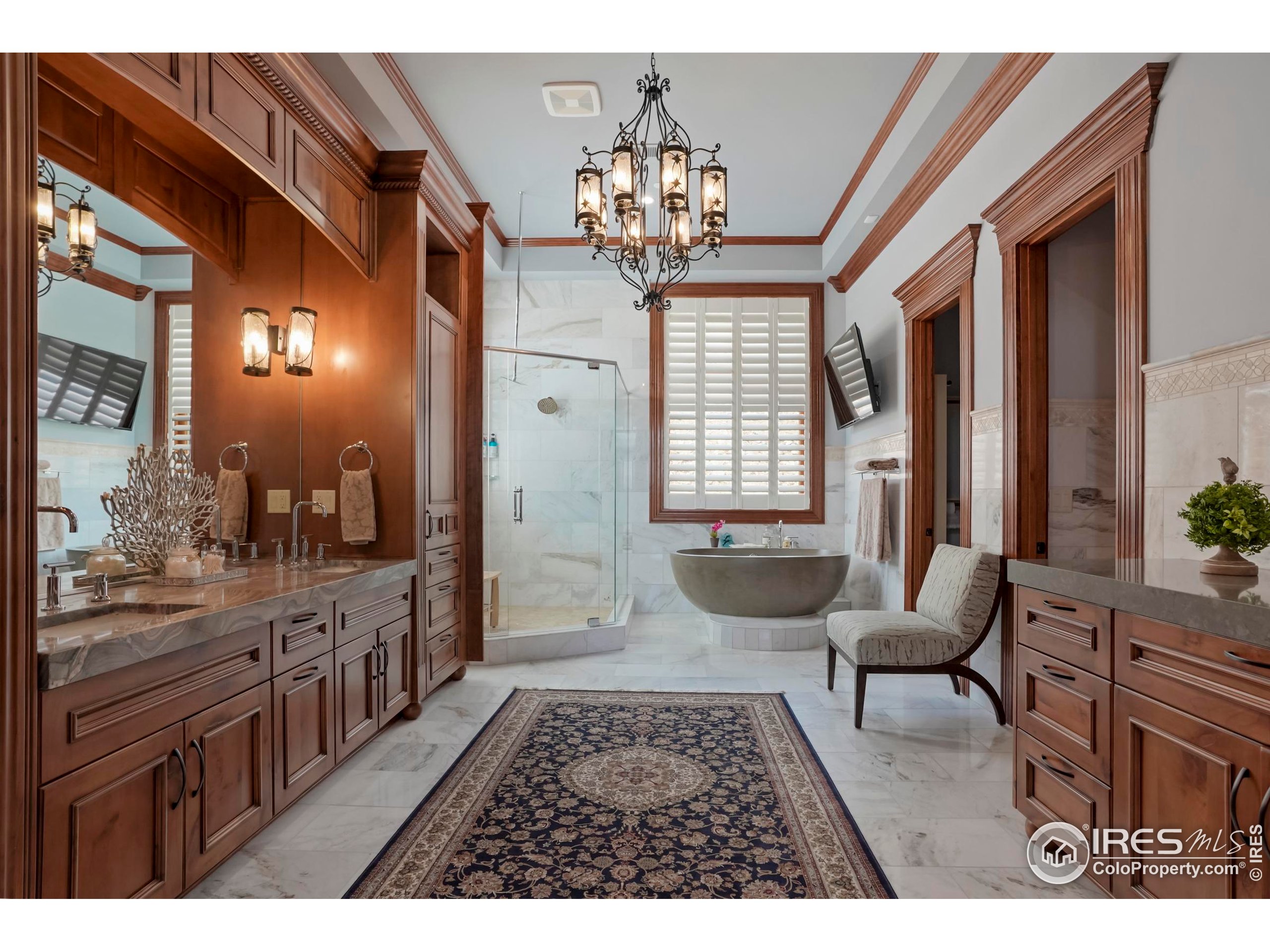 Estes Park, Colorado, 80517, United States, 6 Bedrooms Bedrooms, ,4 BathroomsBathrooms,Residential,For Sale,1895993