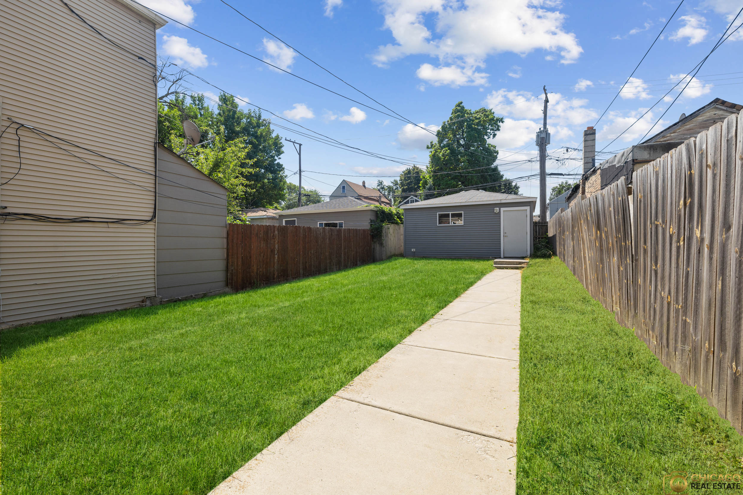 Chicago, Illinois, 60608, United States, 4 Bedrooms Bedrooms, ,4 BathroomsBathrooms,Residential,For Sale,1914075
