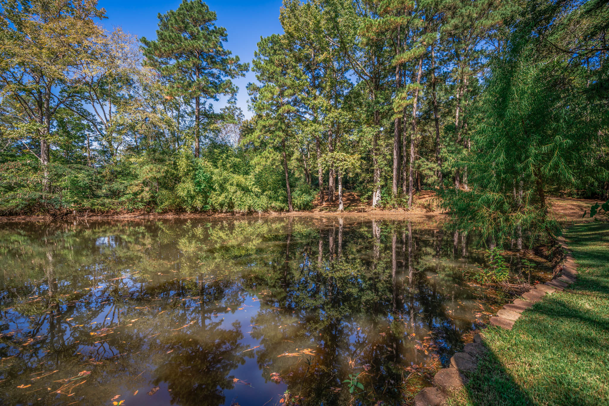 Rusk, Texas, 75785, United States, 4 Bedrooms Bedrooms, ,4 BathroomsBathrooms,Residential,For Sale,1930164