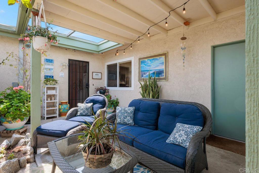 Oceanside, California, 92057, United States, 2 Bedrooms Bedrooms, ,2 BathroomsBathrooms,Residential,For Sale,1875366