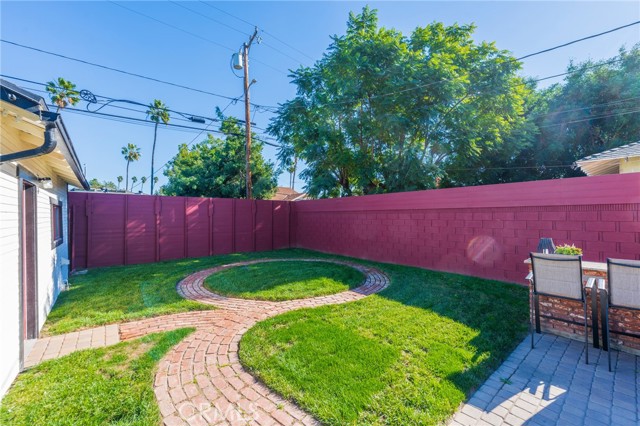 Anaheim, California, 92805, United States, 3 Bedrooms Bedrooms, ,2 BathroomsBathrooms,Residential,For Sale,2008850